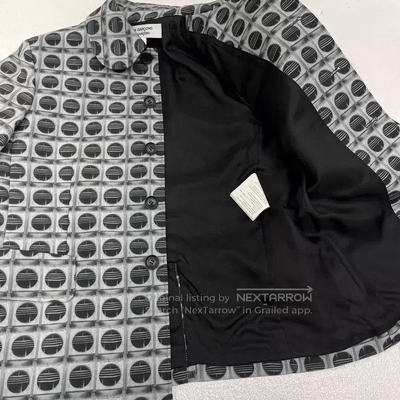Comme des Garcons Comme Des Garcons Mainline geometric polka dot print short Size S / US 4 / IT 40 - 5 Thumbnail