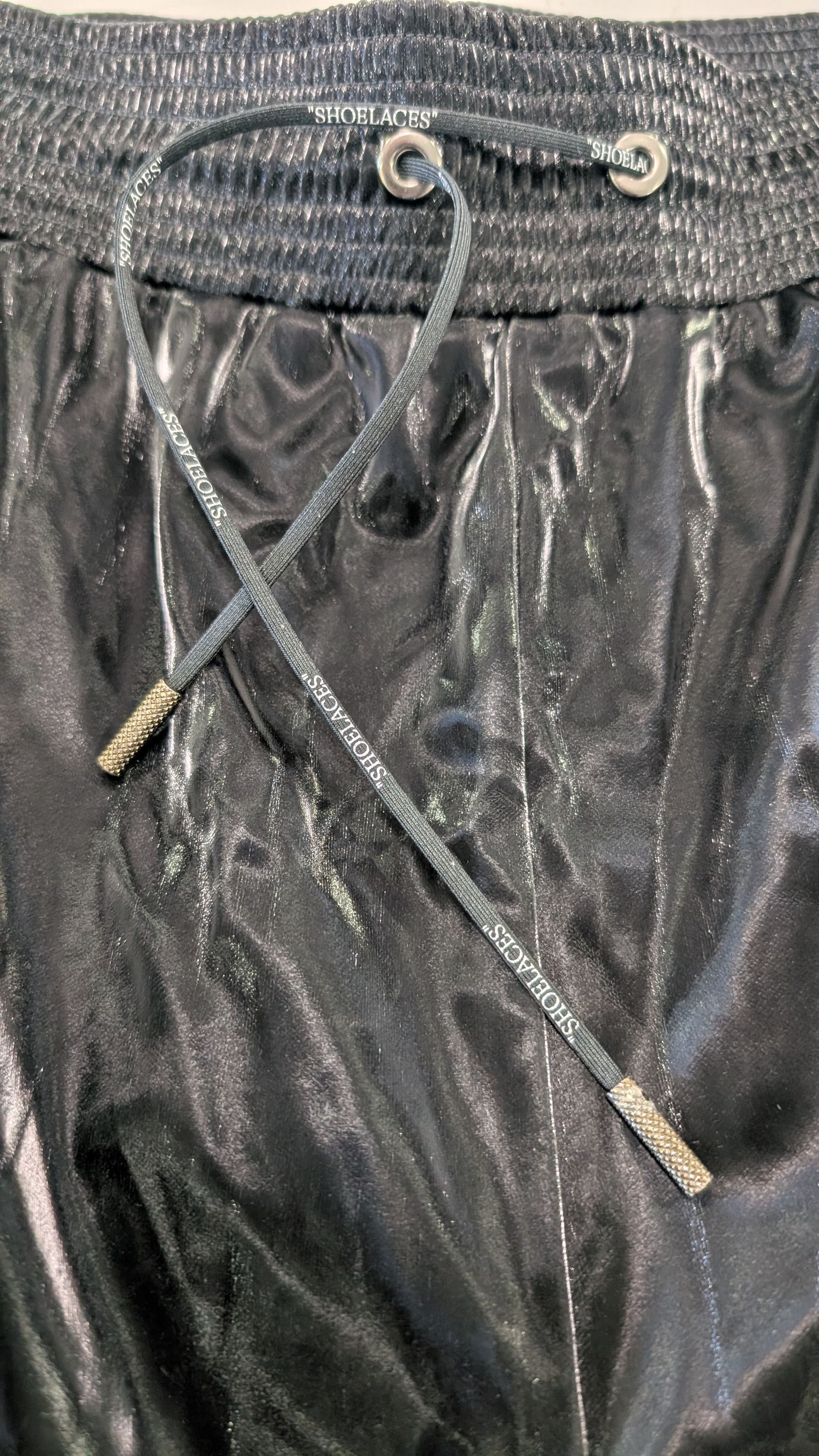 Off-White Off-White Virgil Abloh Slick Shine Cargo Joggers Black IT 44 Size US 30 / EU 46 - 6 Thumbnail