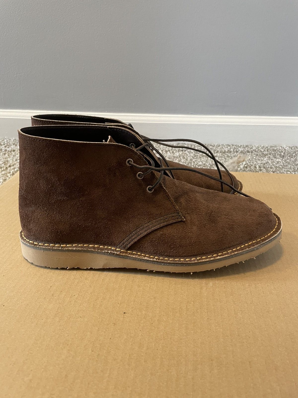 Red Wing Red Wing Weekender Chukka in Chocolate Muleskinner Size US 9.5 / EU 42-43 - 1 Thumbnail