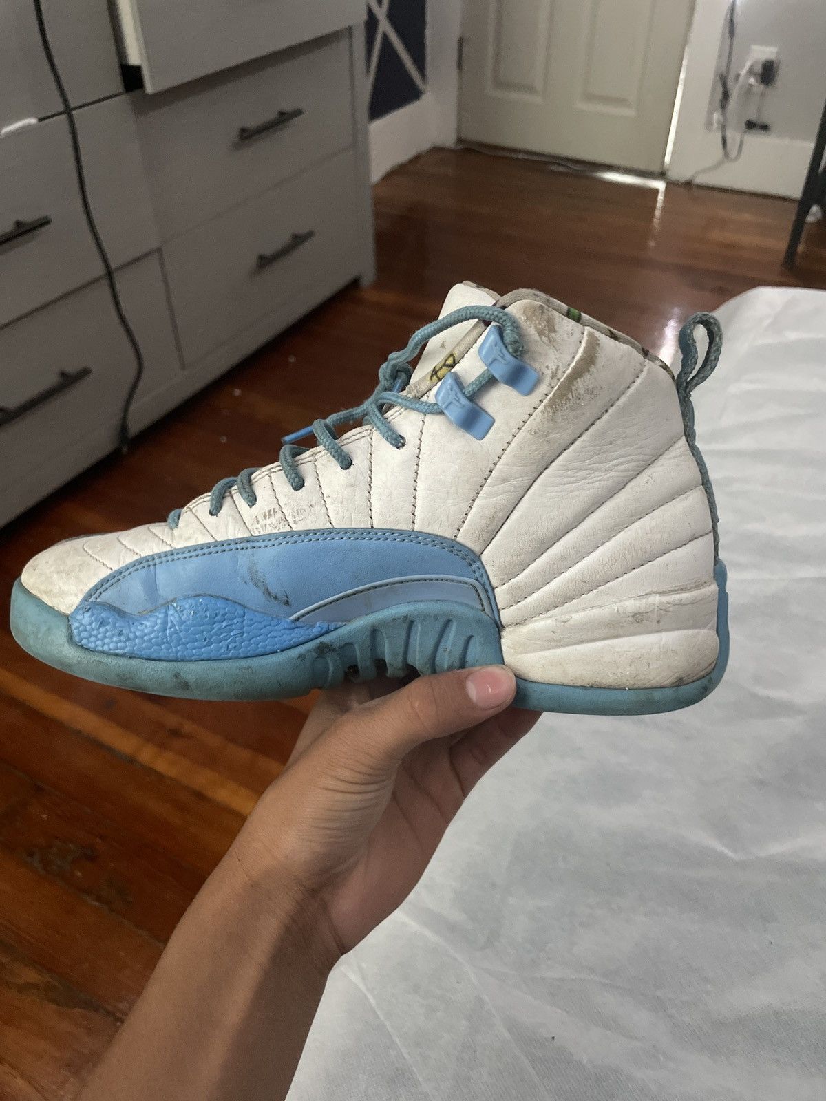 Jordan Brand Jordan 12s unc emojis Size US 5.5 / EU 38 - 3 Thumbnail
