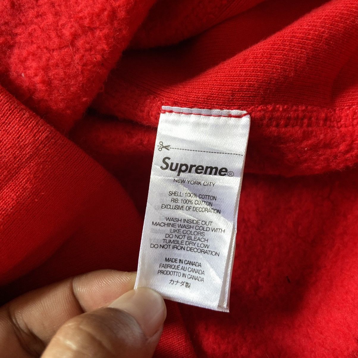 Supreme Supreme Raised Script Hoodie Fw23 Size US XL / EU 56 / 4 - 6 Thumbnail