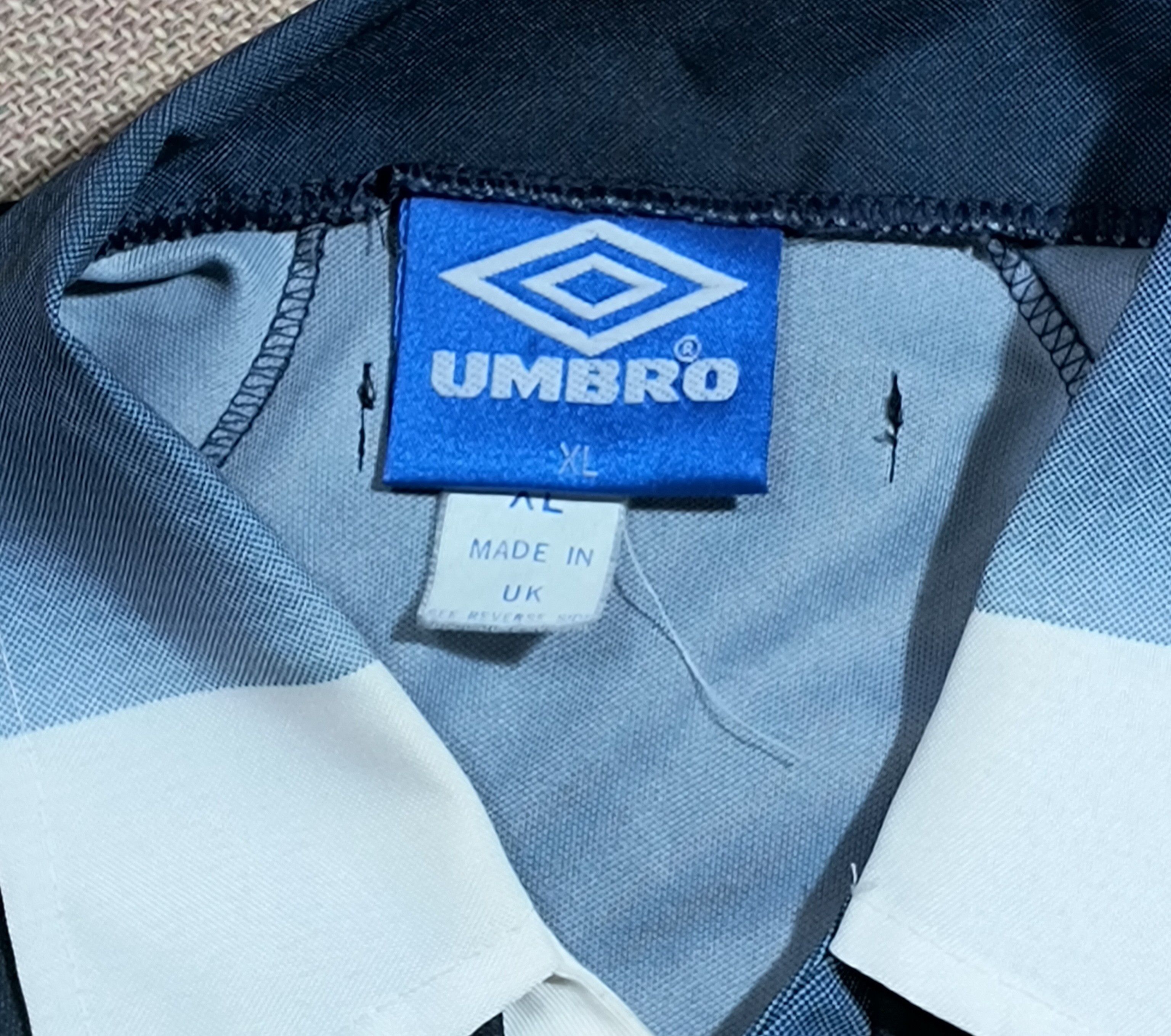 Umbro VNDS Vintage Umbro Ajax Amsterdam away jersey 1996 Size US XL / EU 56 / 4 - 4 Thumbnail