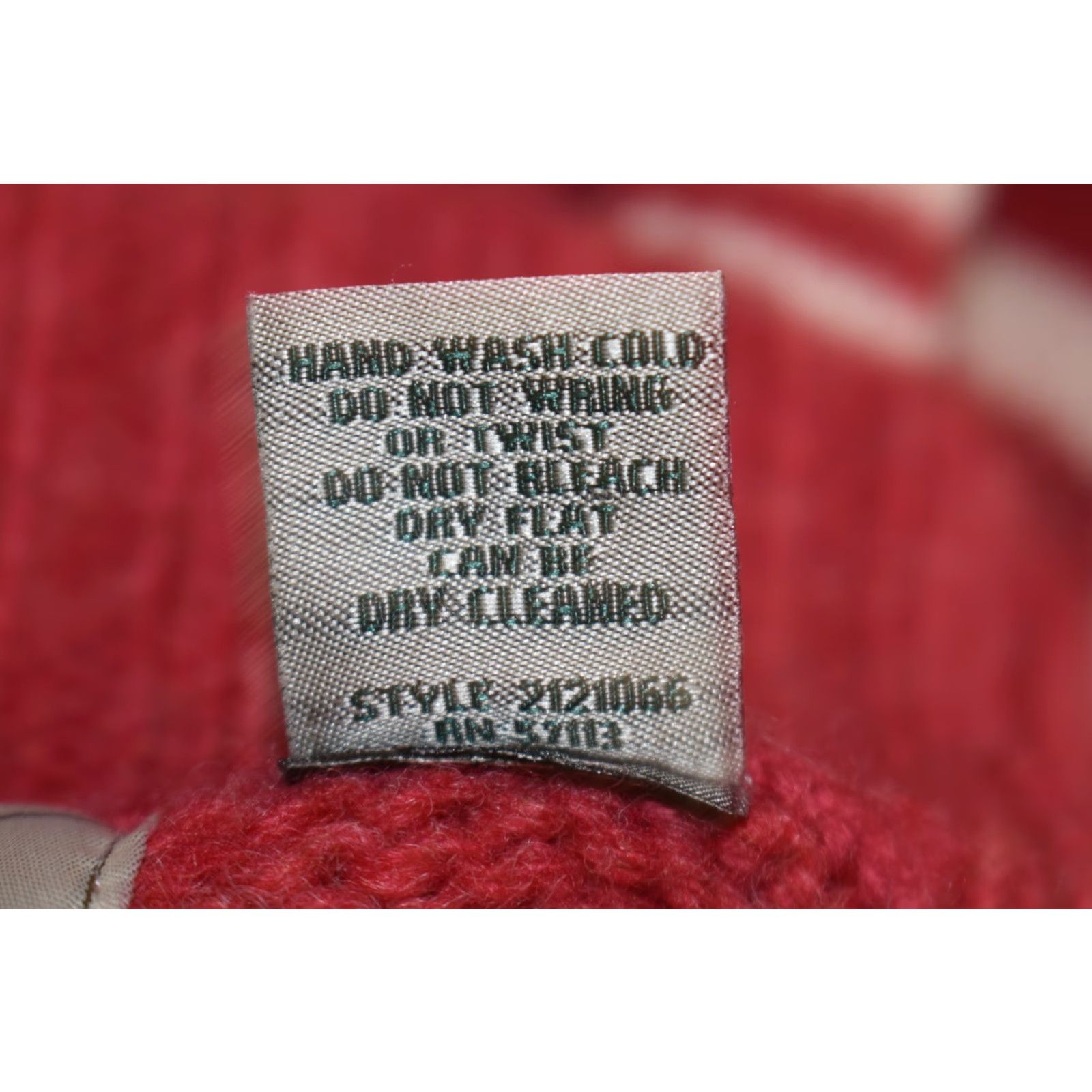 Eastern Mountain Sports VINTAGE Eastern Mountain Sports Wool Turtleneck Knit Sweater Womens Small Red Fisherman Pullover Knit Wool 90s? Size S / US 4 / IT 40 - 6 Thumbnail