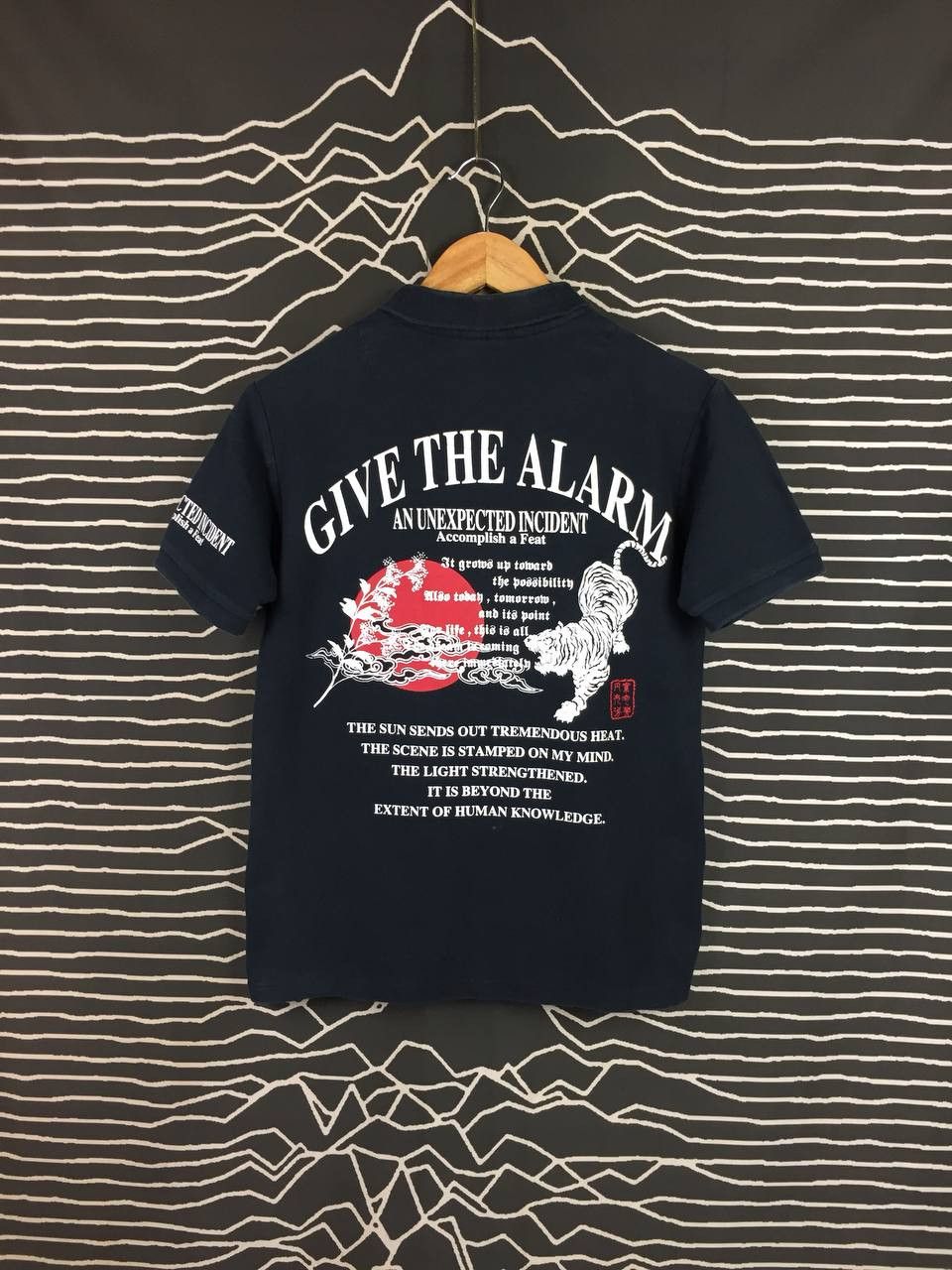 Japanese Brand Vtg VACHE Japan Give The Alarm Tiger Rising Sun Polo Shirt Size US M / EU 48-50 / 2 - 2 Thumbnail