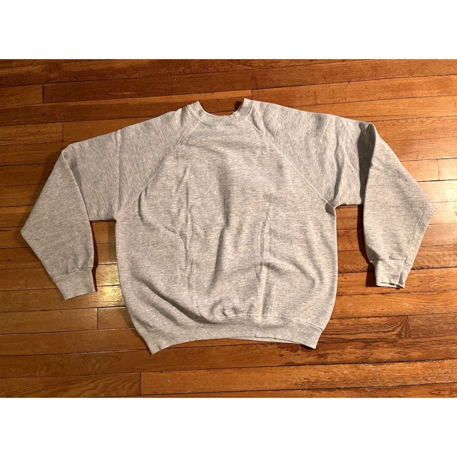Tultex VINTAGE Northern Exposure Cicely Alaska Sweater Men’s XL Gray Knit Pullover 90s Logo Embroidered Mens Size US XL / EU 56 / 4 - 6 Thumbnail
