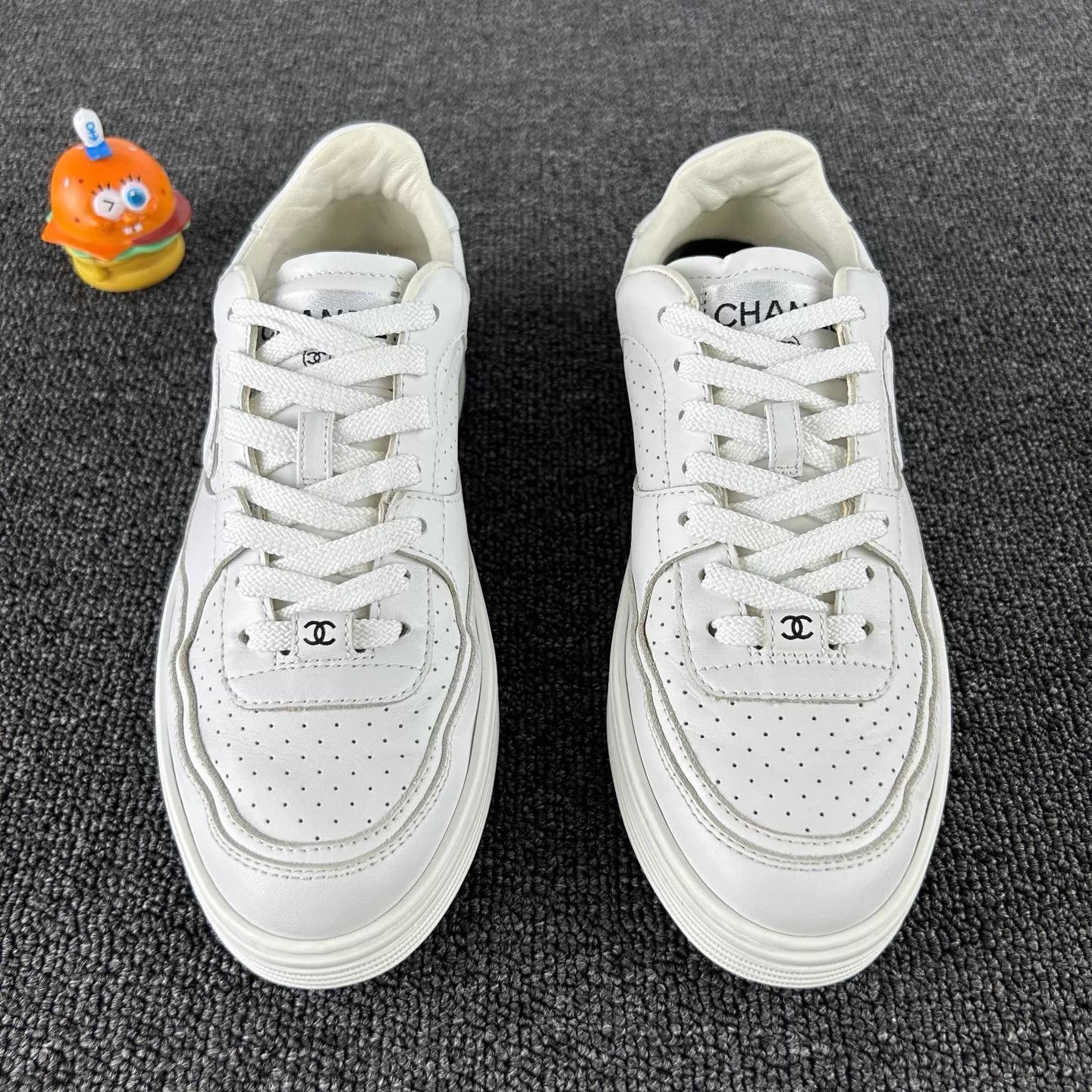 Chanel Chanel 23A White Sneakers 37 HB3393 Size US 6.5 / IT 36.5 - 2 Thumbnail