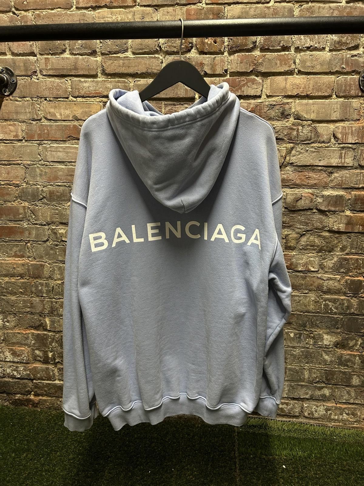 Balenciaga Balenciaga Phone Pocket Hoodie Size US XL / EU 56 / 4 - 2 Thumbnail