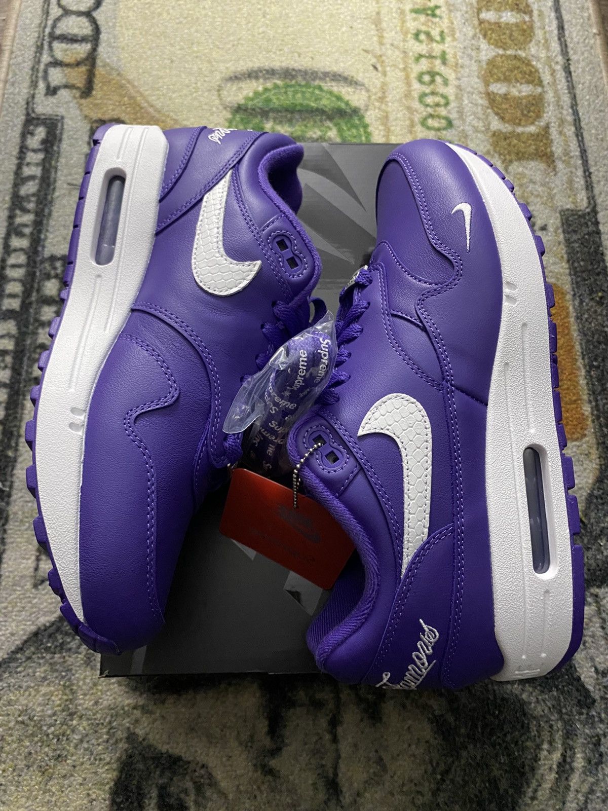 Nike × Supreme Supreme Nike Air Max 1 ‘87 SP Purple Size US 8.5 / EU 41-42 - 2 Thumbnail