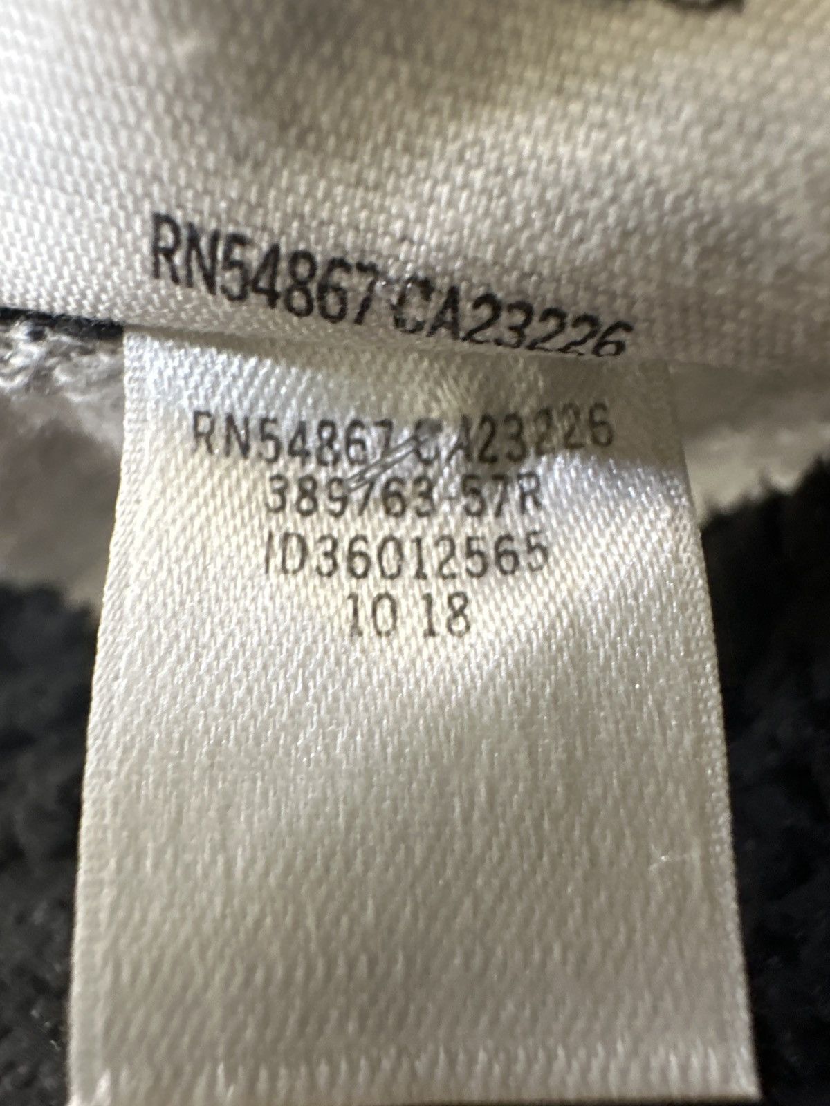 Victoria's Secret Victoria Secret Pink Sherpa Lined Sweatshirt Size XS / US 0-2 / IT 36-38 - 6 Thumbnail