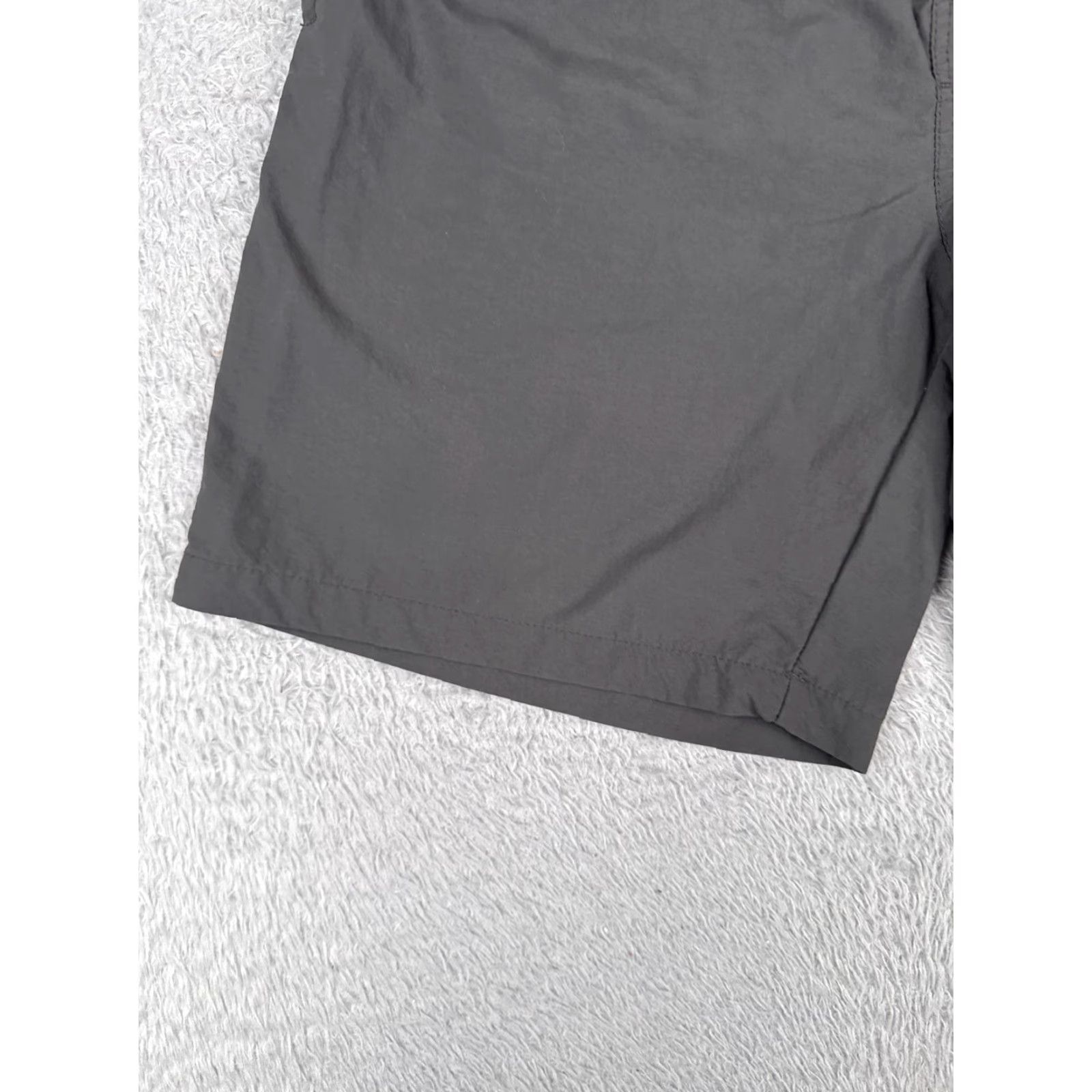Vintage Columbia Men Shorts Belted Nylon Cotton Gray 32x8 Casual, Travel Sports Outdoor Men Size US 29 - 3 Thumbnail