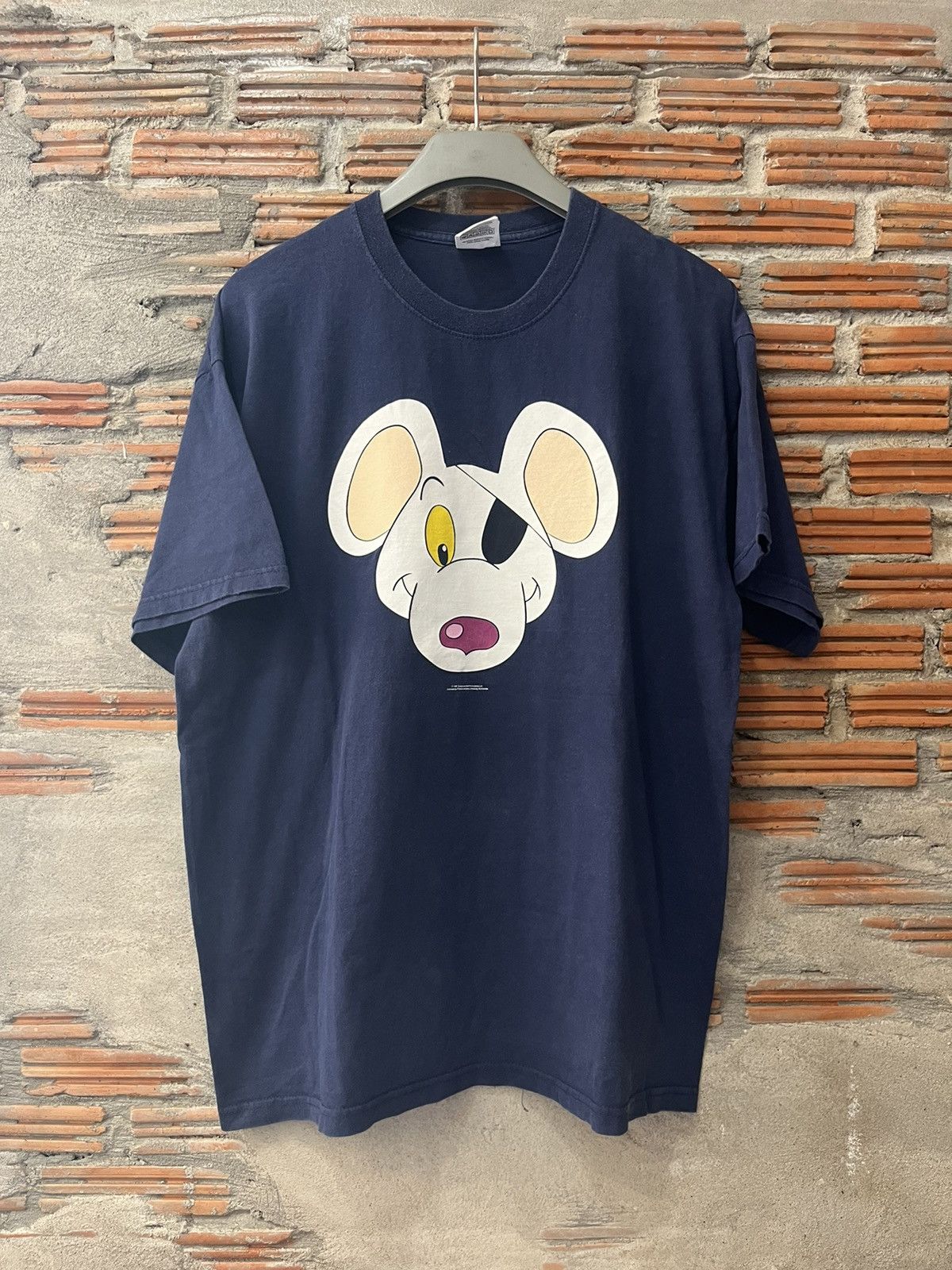 Arts & Science Vintage DANGER MOUSE Big face 90’s Tshirt Size US XL / EU 56 / 4 - 2 Thumbnail