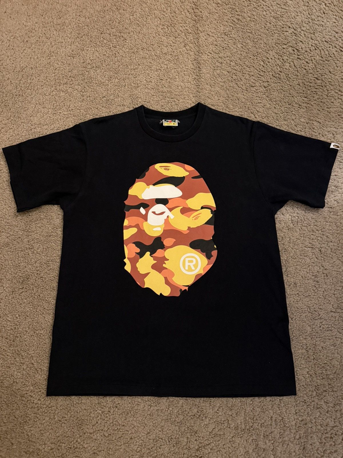 Bape Bape 1st Camo Big Ape Head Tee (L) Size US XL / EU 56 / 4 - 1 Thumbnail
