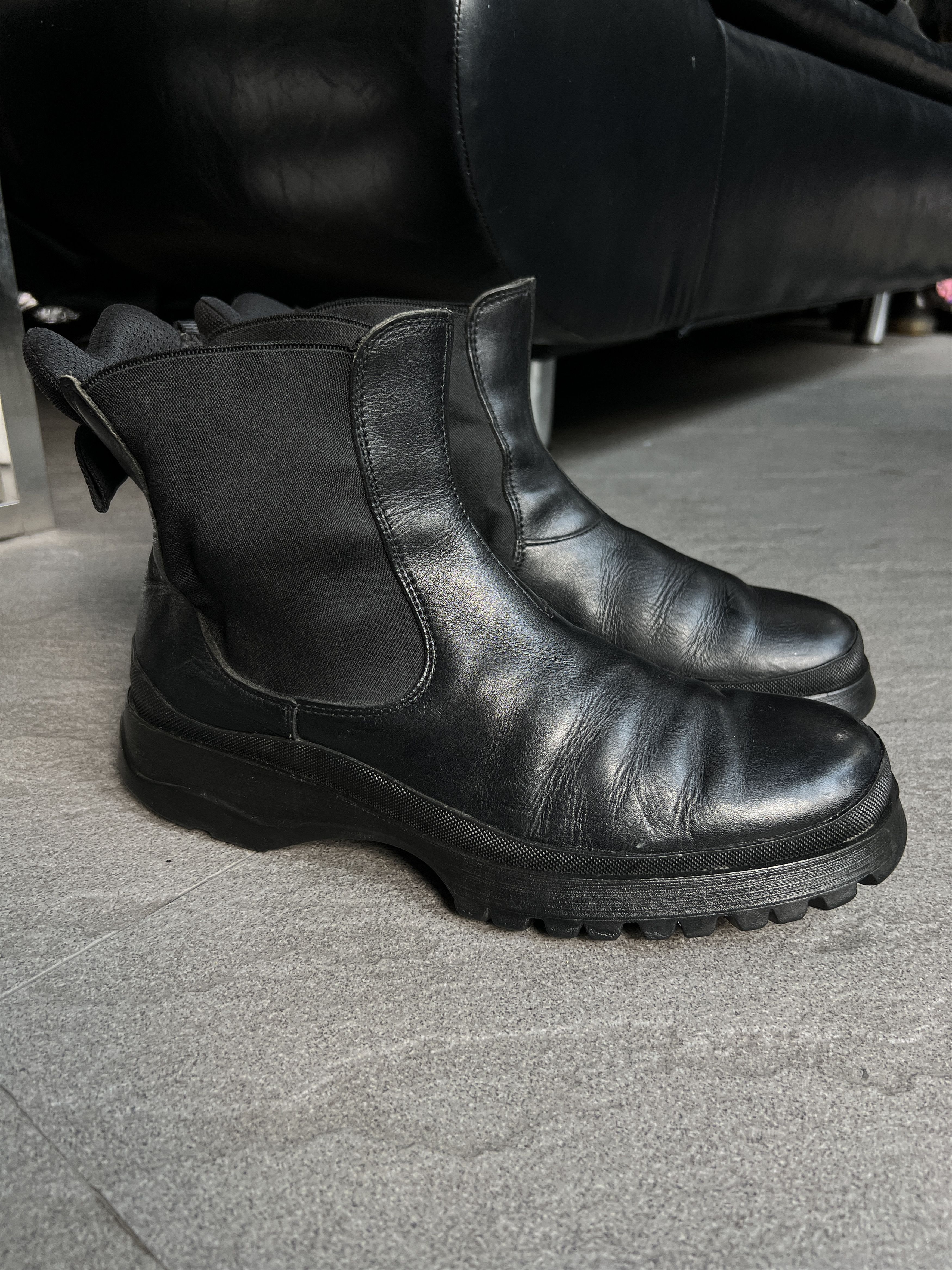 Prada Prada Monolith Chelsea Boots Leather EU43 Size US 9.5 / EU 42-43 - 4 Thumbnail