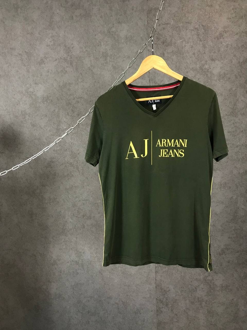 Armani × Designer Armani Jeans designer v neck tee Size US M / EU 48-50 / 2 - 1 Thumbnail