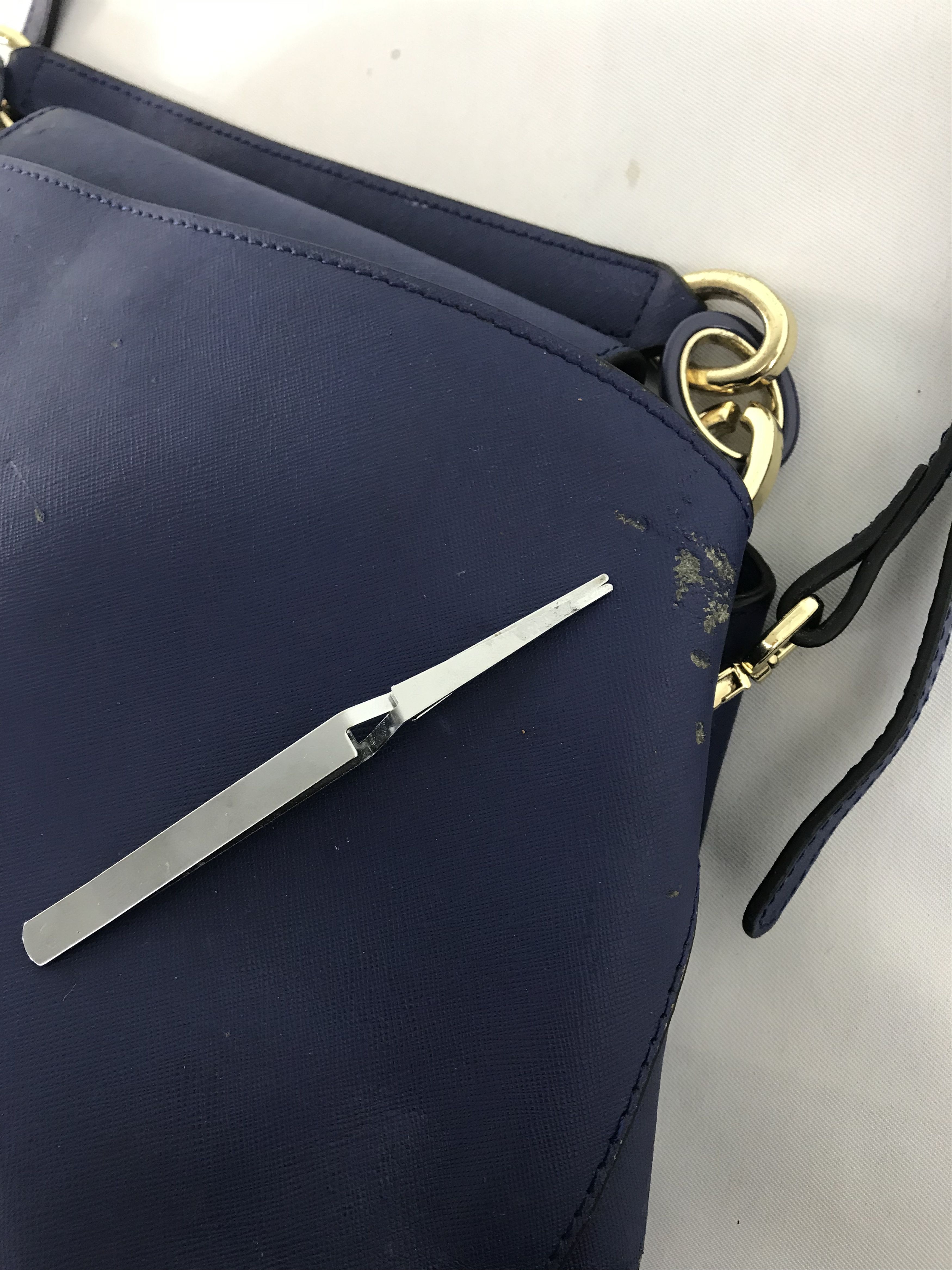 Michael Kors Michael Kors Detachable Shoulder Leather Bag Minimalist Size ONE SIZE - 11 Thumbnail