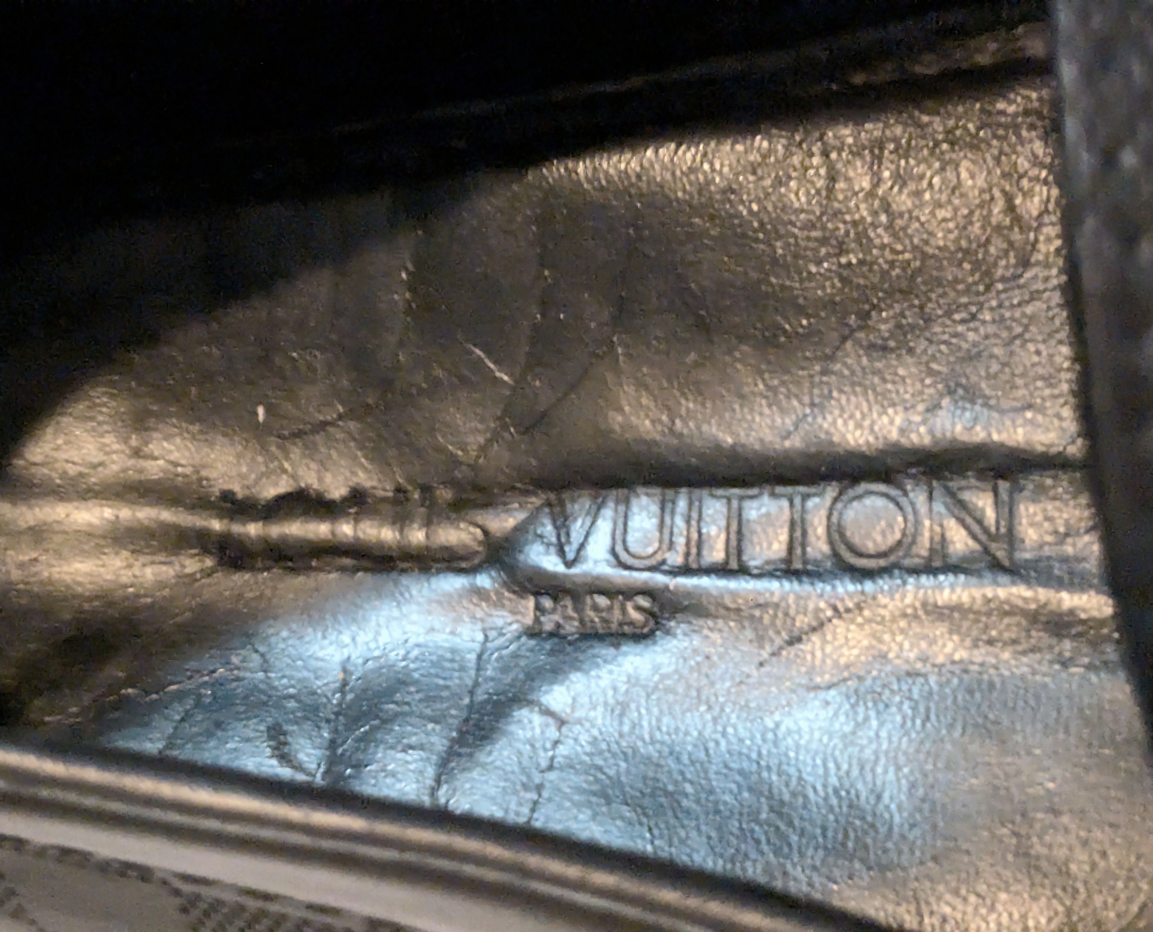 Louis Vuitton Louis Vuitton Driving Loafers Black 11 Leather LV Buckle Size US 11 / EU 44 - 5 Thumbnail