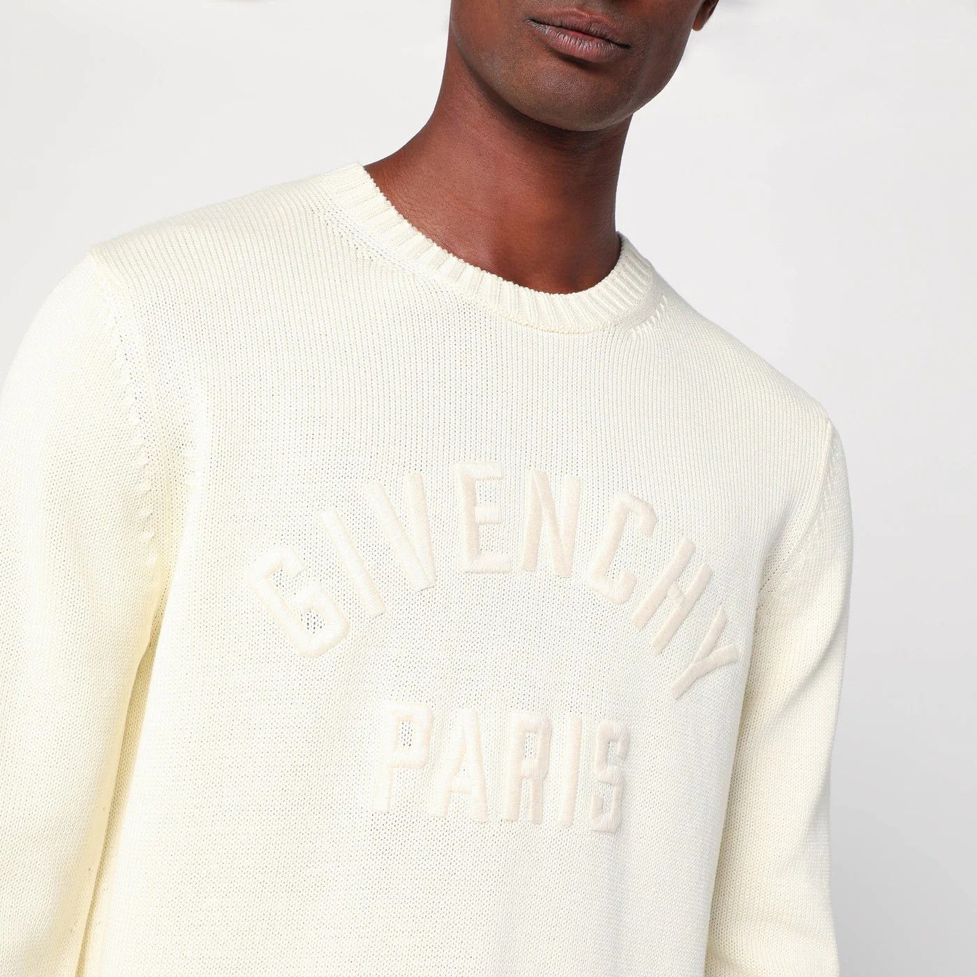 Givenchy o1d2blof0426 Cotton Logo Sweater in Ecru Size US M / EU 48-50 / 2 - 4 Thumbnail
