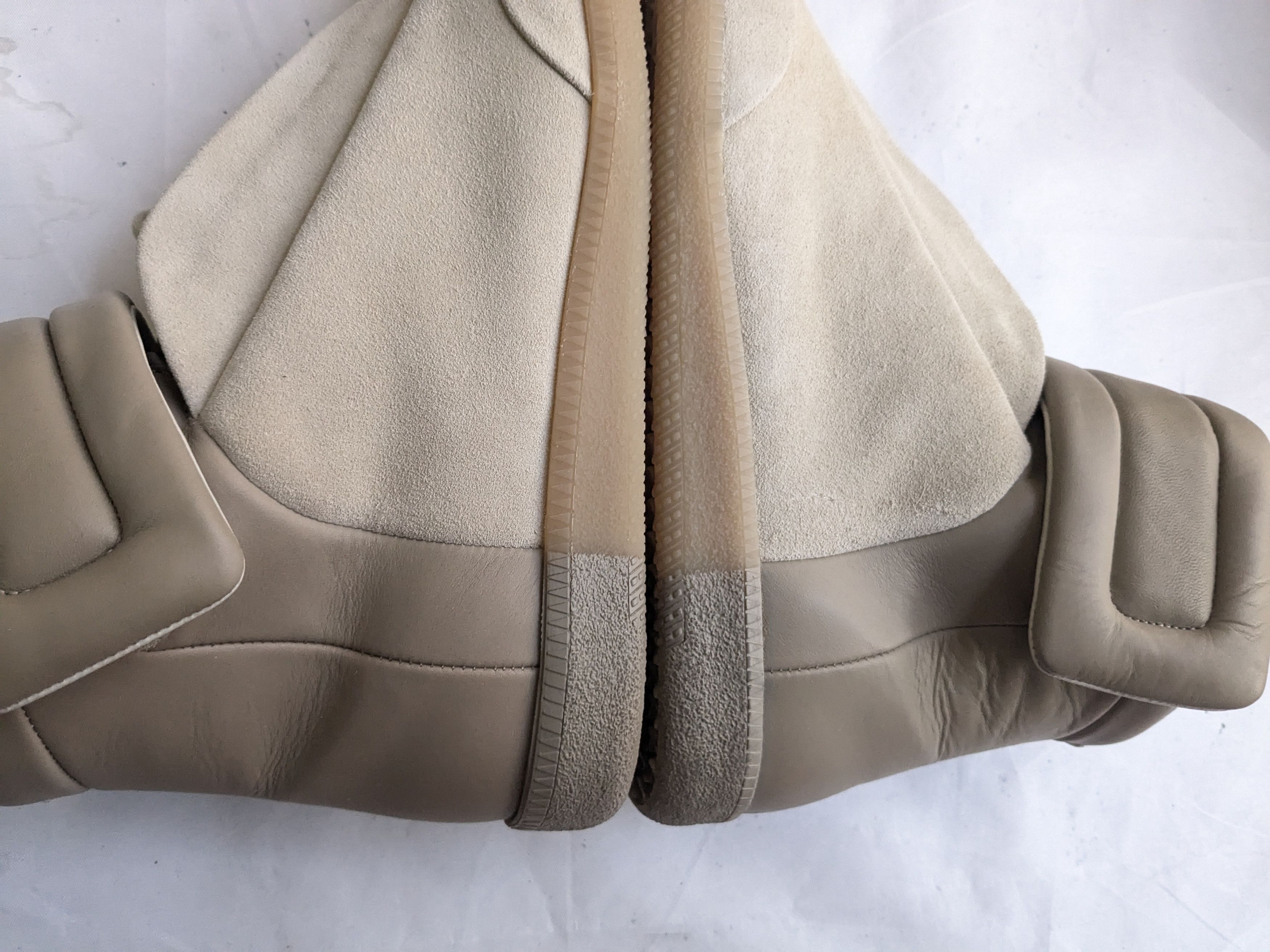Maison Margiela Maison Margiela Future Sneakers Brown Suede 9 42 High Tops Size US 9 / EU 42 - 13 Thumbnail
