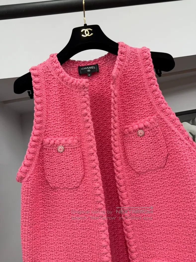 Chanel Chanel Watermelon red knitted vest Size XS / US 0-2 / IT 36-38 - 2 Thumbnail
