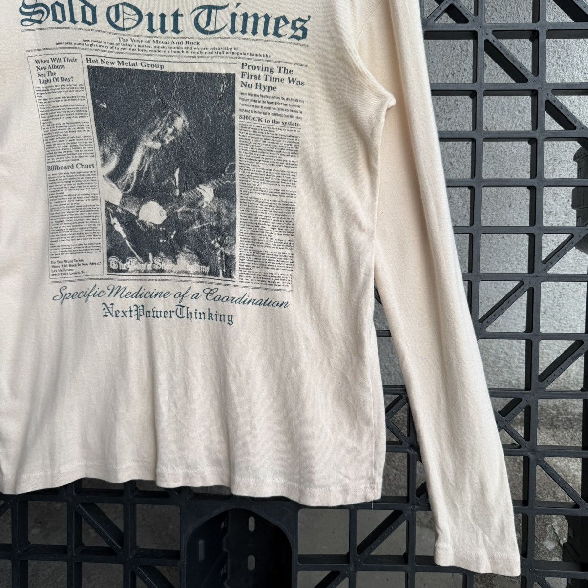 Japanese Brand Primal Point Grunge Band Y2K Potrait Wording Sold Out Times Size US L / EU 52-54 / 3 - 6 Thumbnail