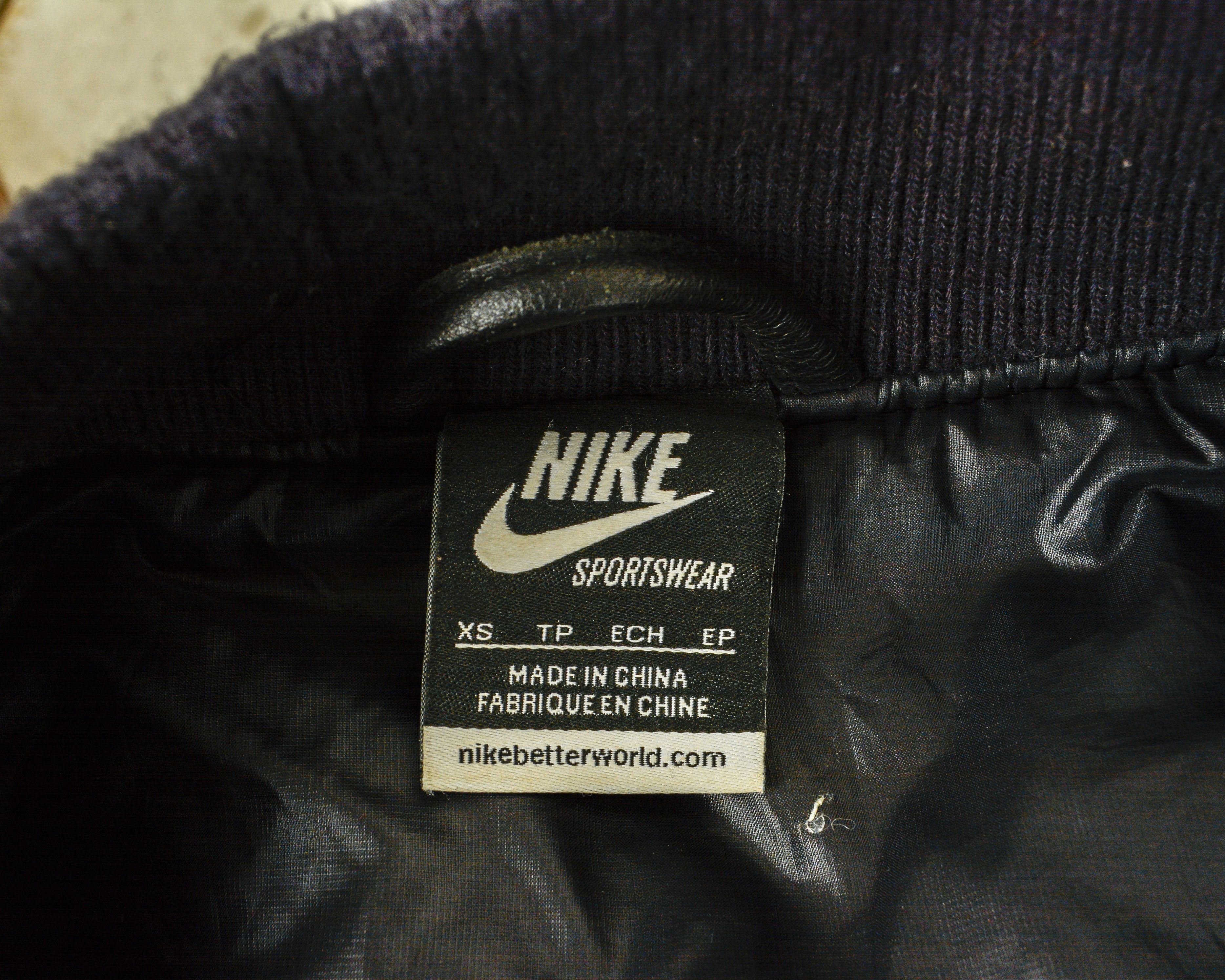 Nike NSW destroyer women XS wool jacket leather sleeves bomber Size XS / US 0-2 / IT 36-38 - 7 Thumbnail