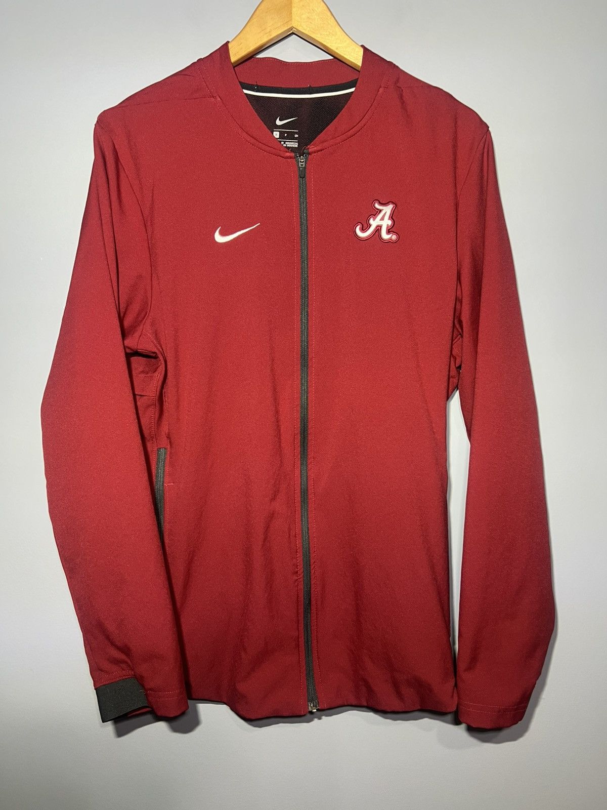 Nike Nike Alabama Crimson Tide Zipper Storm Jacket Sz S Football Size US S / EU 44-46 / 1 - 2 Thumbnail