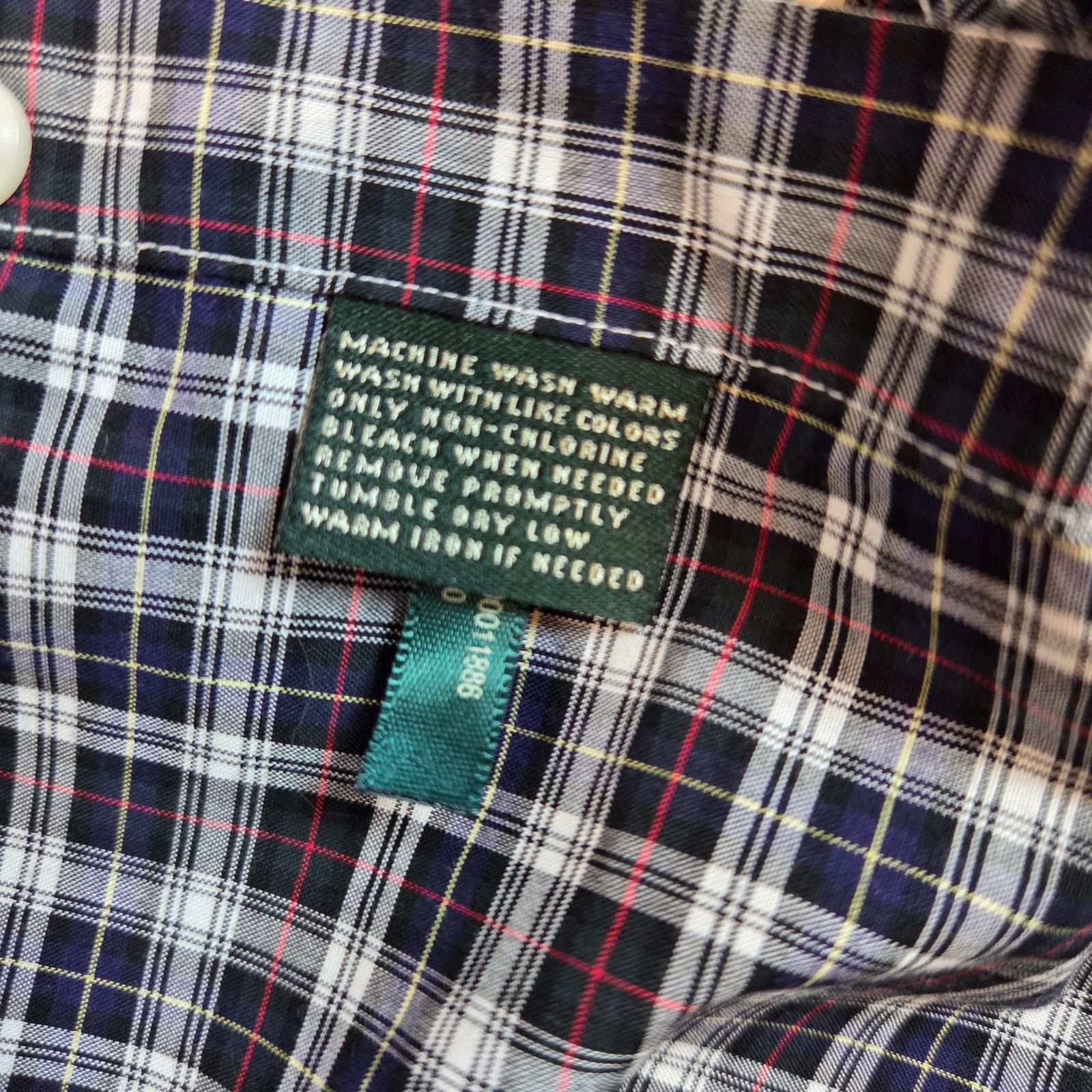 Lauren Ralph Lauren Ralph Lauren Classic Fit Non Iron Plaid Shirt 17 34/35 Size US L / EU 52-54 / 3 - 5 Thumbnail