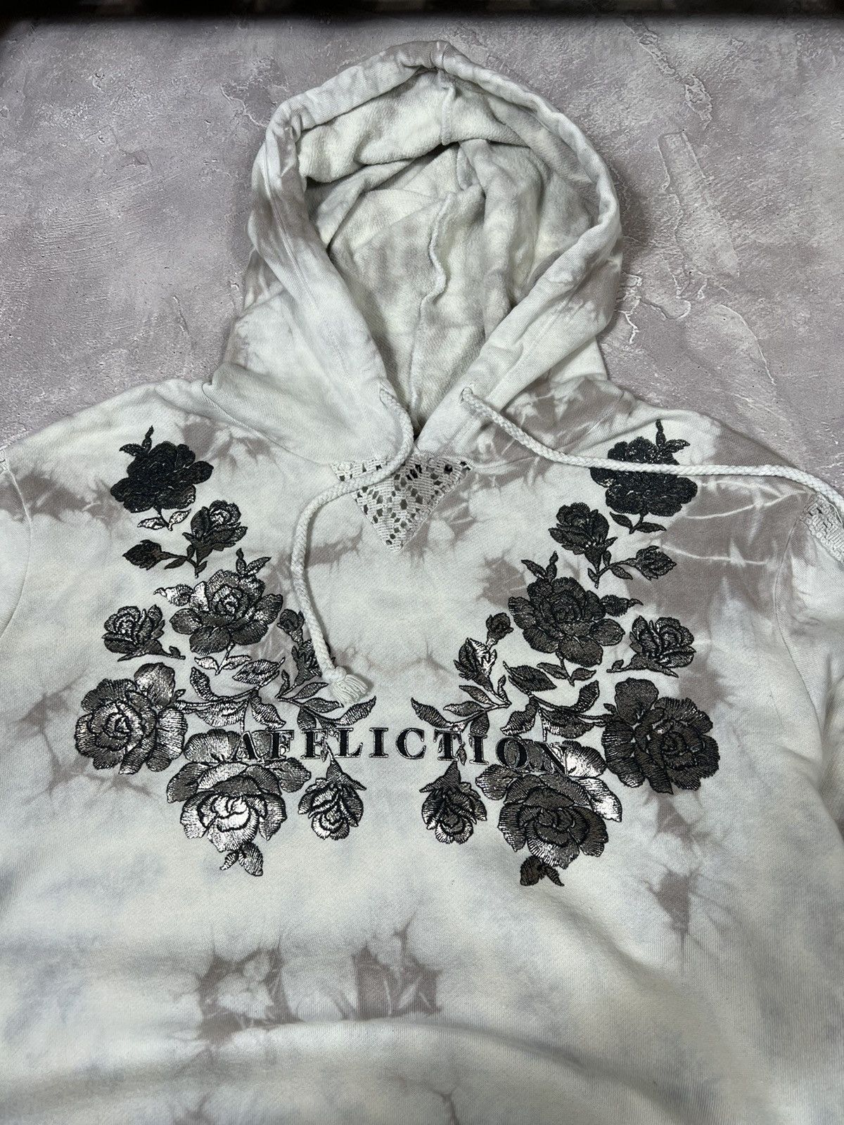 Vintage Vintage Affliction Avant-Garde Hoodie Size M / US 6-8 / IT 42-44 - 3 Thumbnail