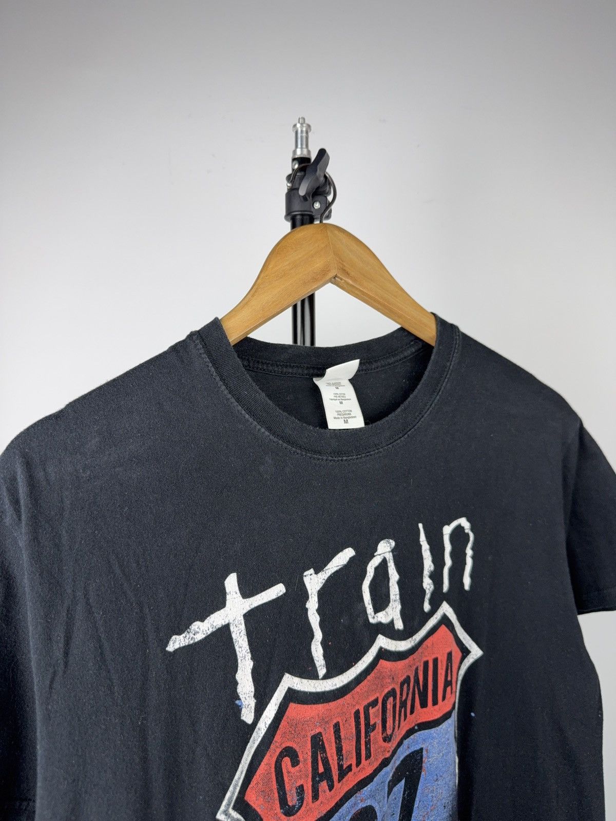 Band Tees 00s Train California 37 UK Tour 2013 Band T-Shirt Size US M / EU 48-50 / 2 - 3 Thumbnail