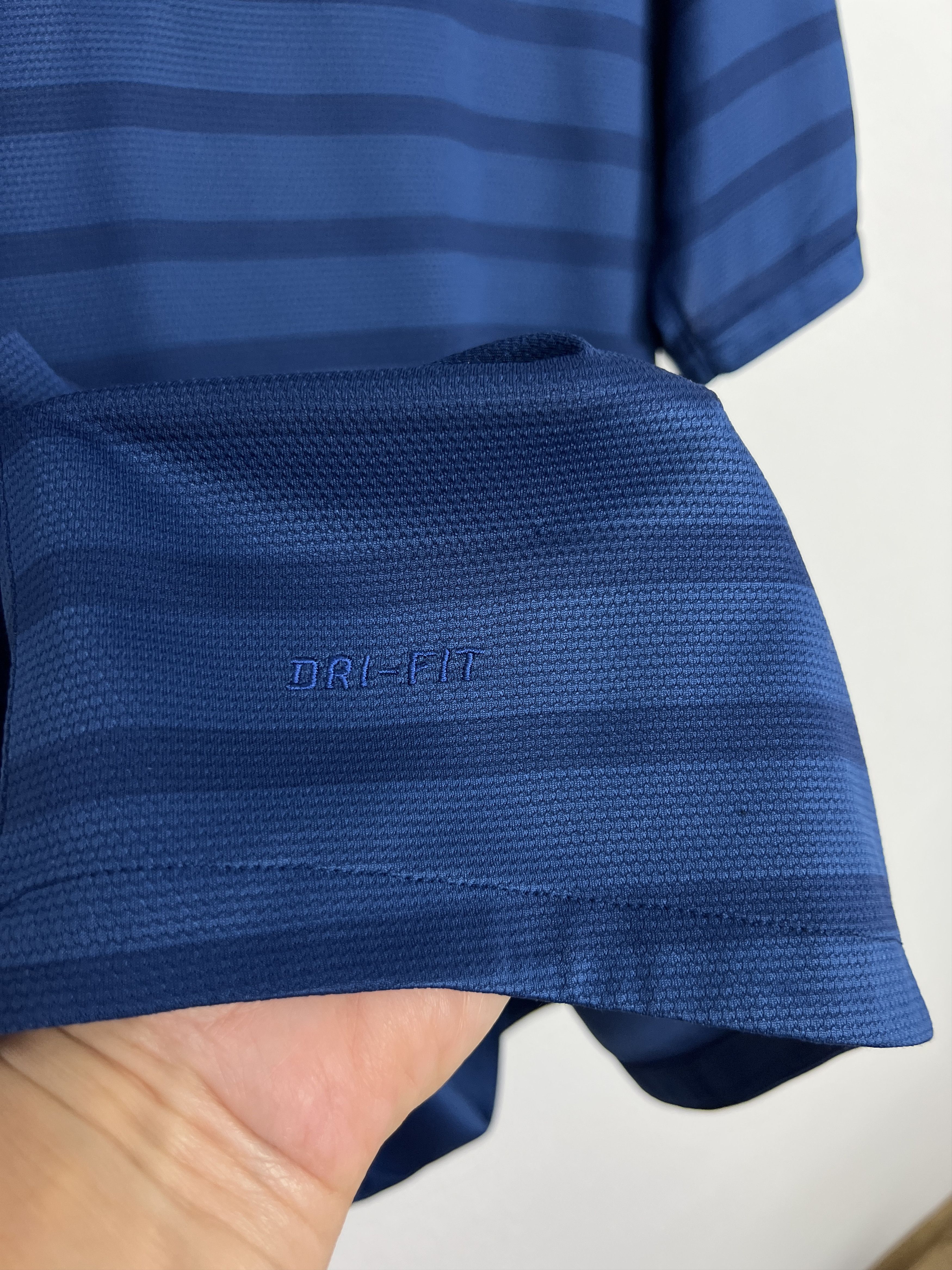 Nike France Home football shirt 2012 Soccer Nike Jersey Mens Size US L / EU 52-54 / 3 - 5 Thumbnail