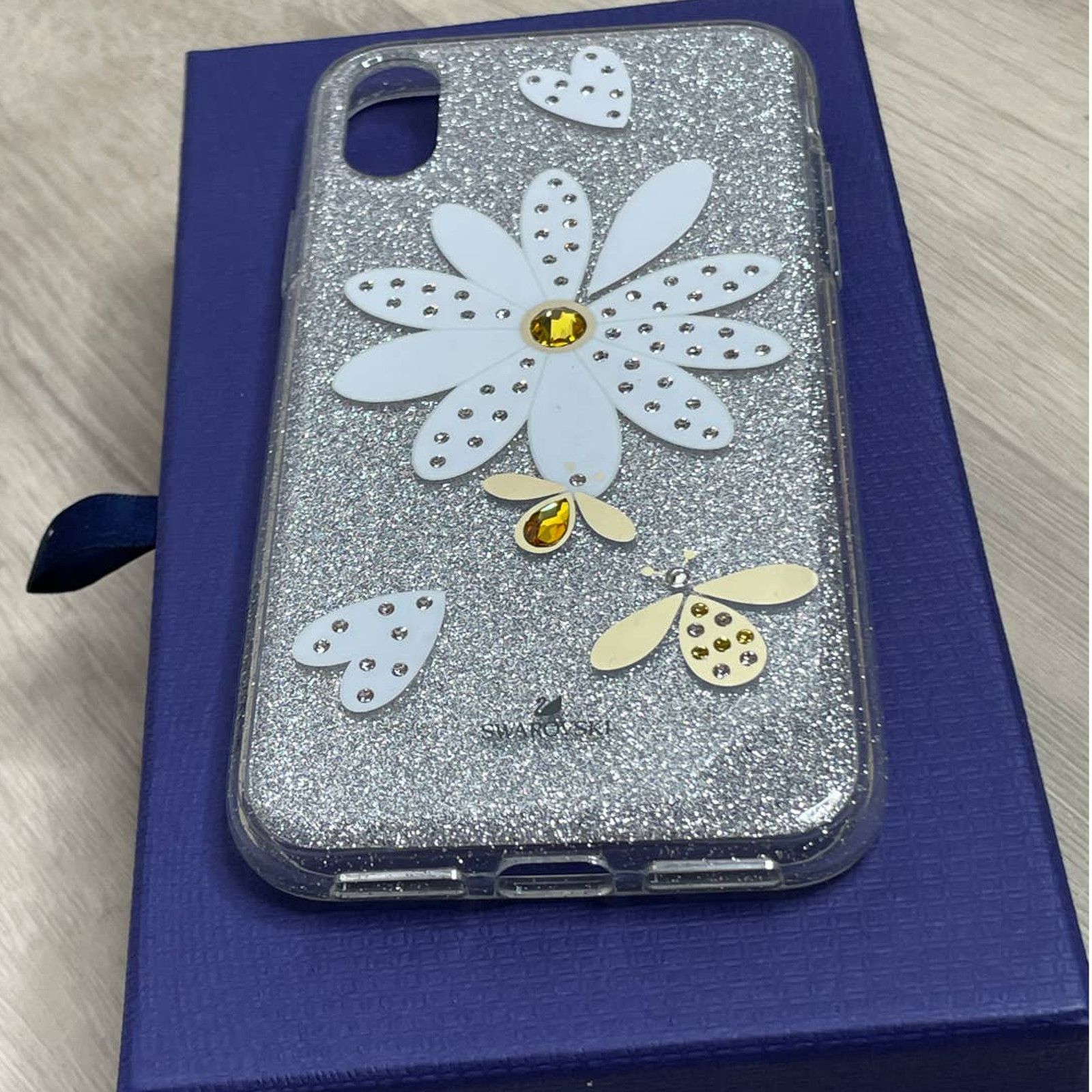 Swarovski Swarovski Eternal Flower Heart Bee Print Iphone XS Max Case Size ONE SIZE - 4 Thumbnail