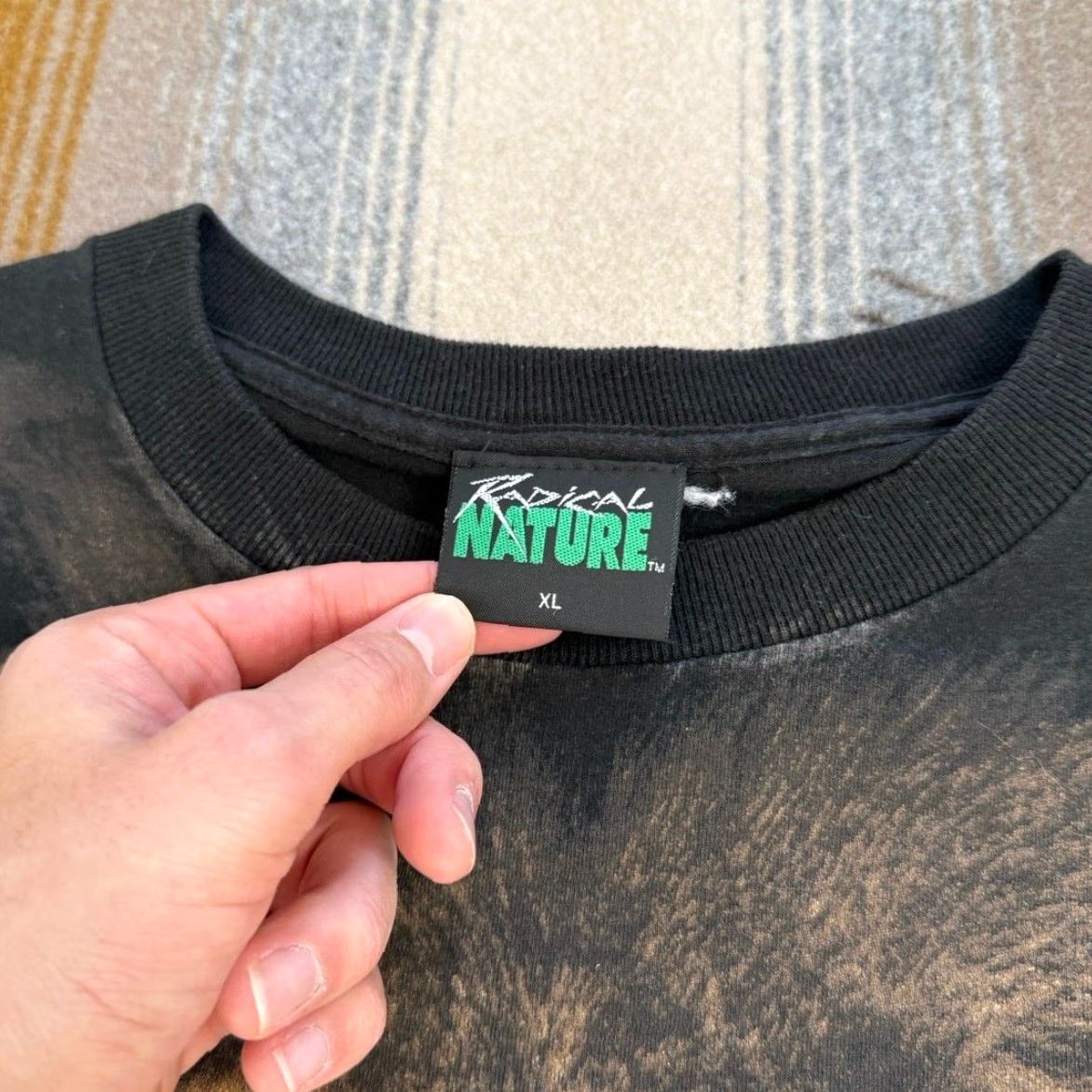 Vintage VINTAGE Radical Nature Lion Animal All Over Print T-Shirt XL Men Black 90s Outdoor Nature AOP Size US XL / EU 56 / 4 - 3 Thumbnail