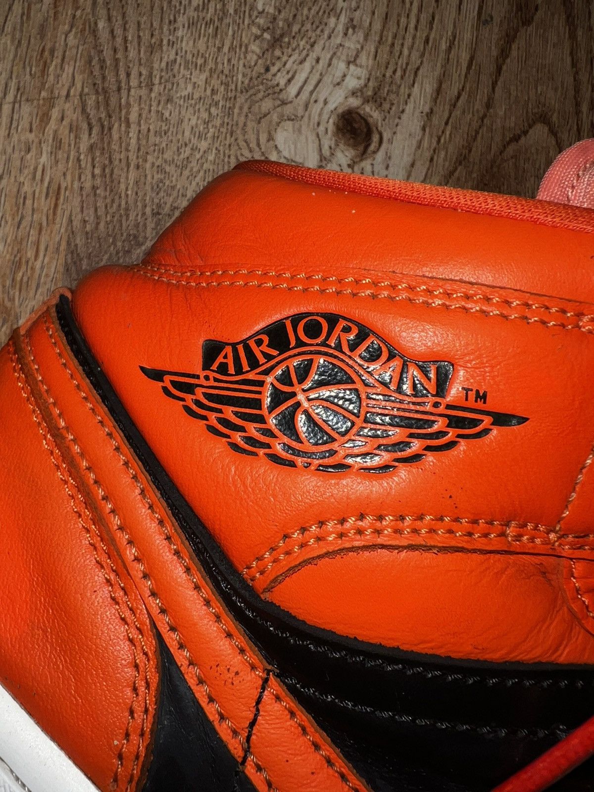 Jordan Brand Jordan 1 Retro High OG Shattered Backboard 3.0 Size 9.5 Size US 9.5 / EU 42-43 - 6 Thumbnail