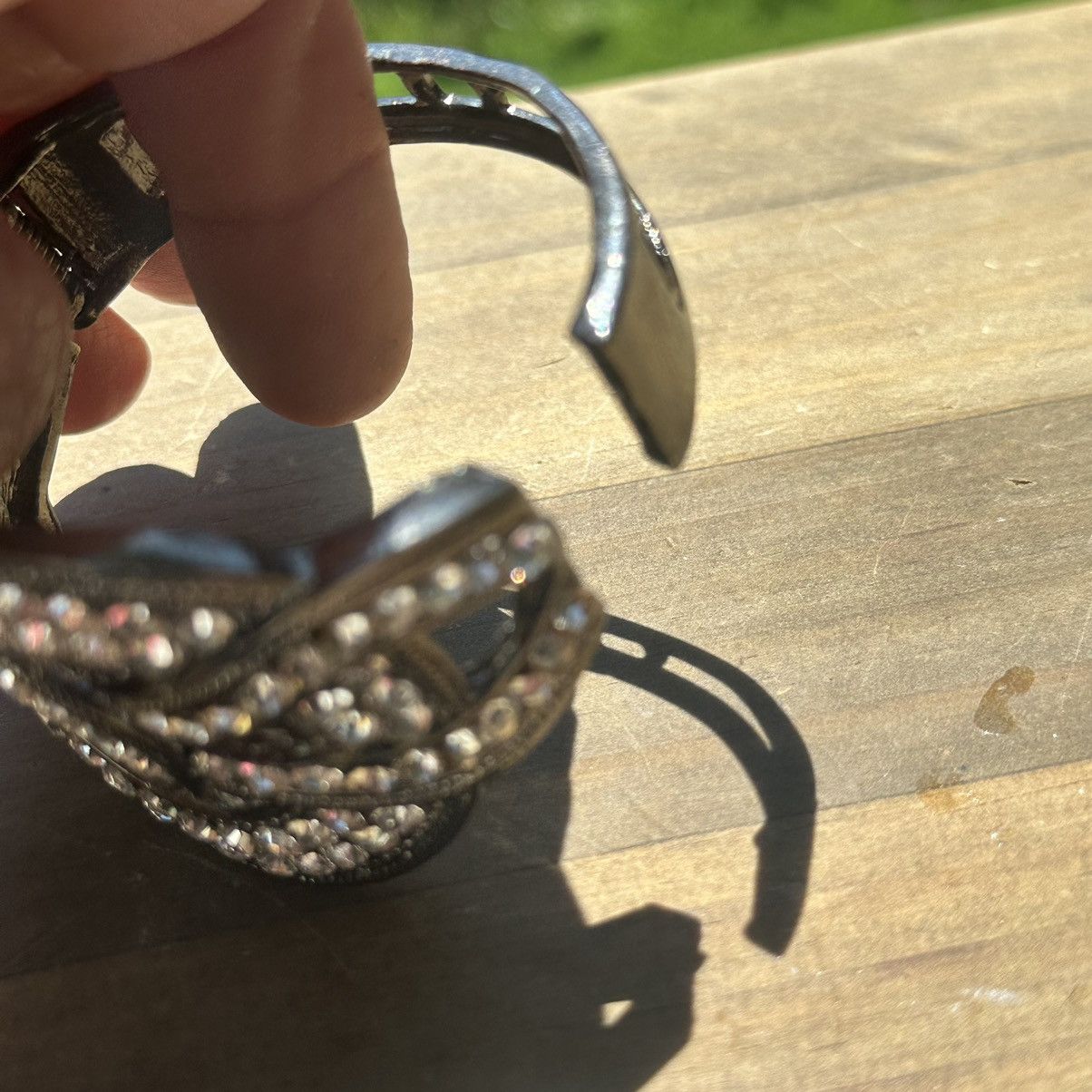 Other Chunky rhinestone love knot hinged bracelet Size ONE SIZE - 5 Thumbnail