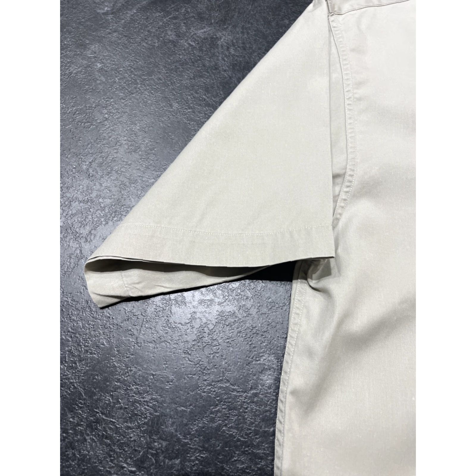 Gant VINTAGE GANT Men's Short Sleeve Shirt Twill Beige Collared Button-Up 90s Chelsea USA Medium Size US M / EU 48-50 / 2 - 5 Thumbnail