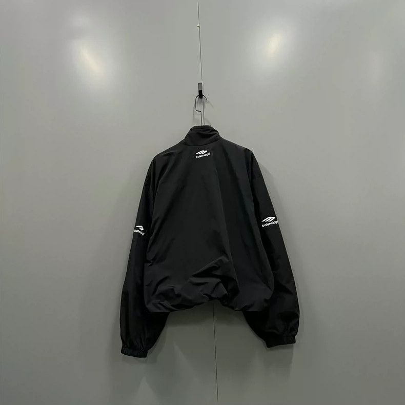 Balenciaga Balenciaga Black embroidery small logo jacket Size US XS / EU 42 / 0 - 2 Thumbnail