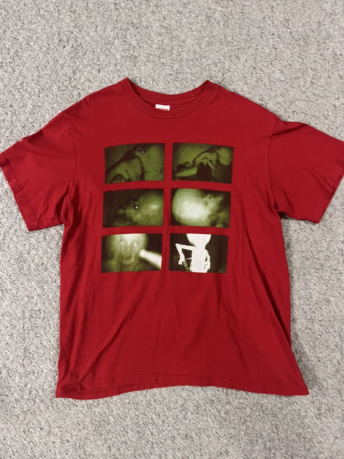 Supreme Supreme Chris Cunningham Rubber Johnny Tee Size US M / EU 48-50 / 2 - 1 Thumbnail