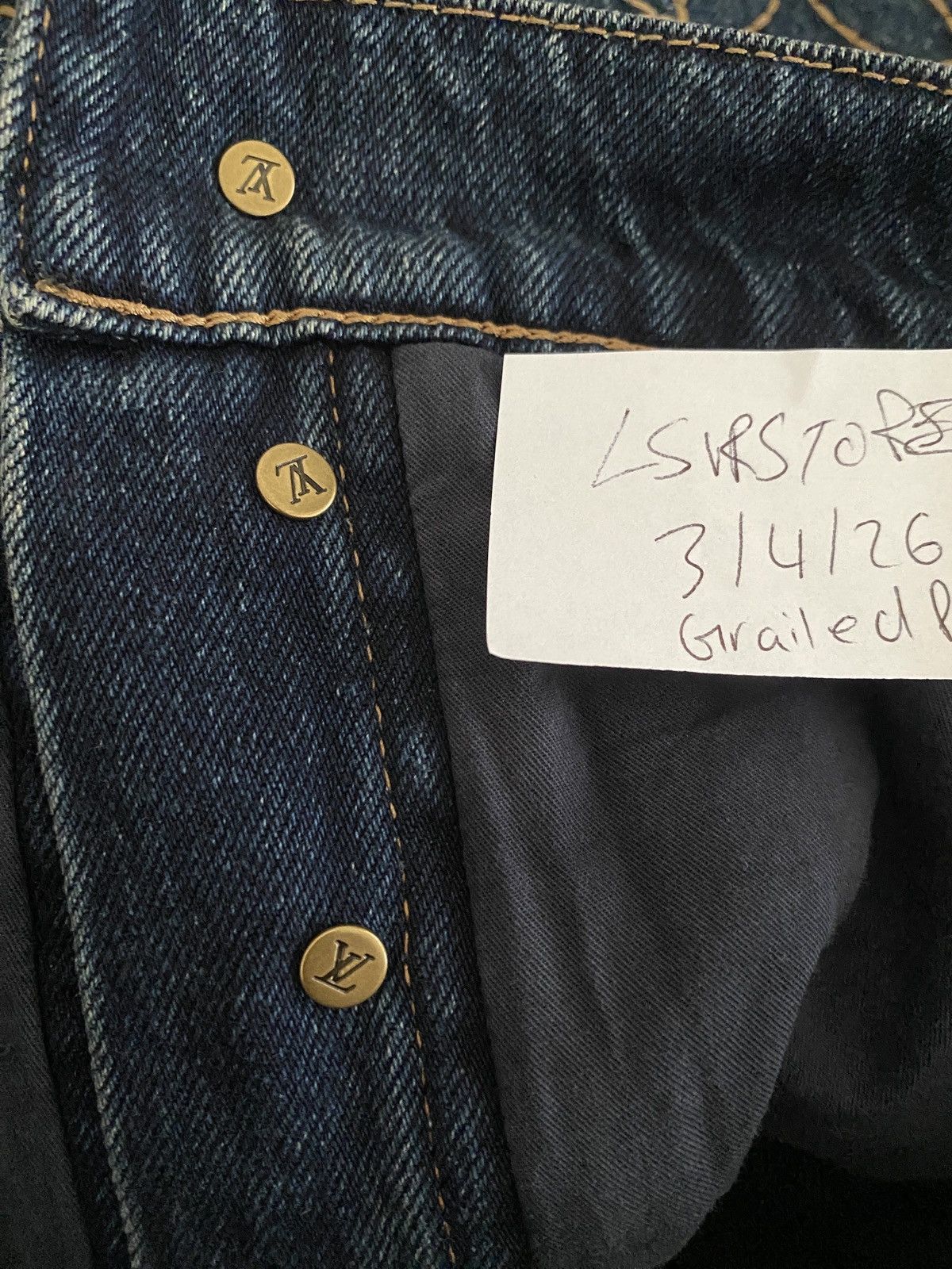 Louis Vuitton × Nigo Louis Vuitton x Nigo Embroidered Workwear shorts 1AILV7 30 Size US 30 / EU 46 - 8 Thumbnail
