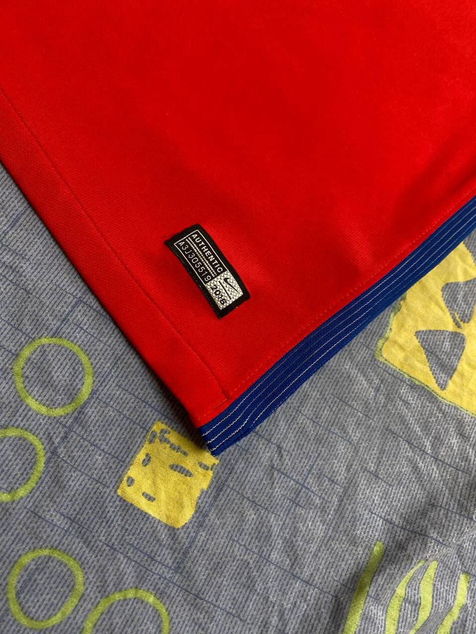 Nike 90s Nike T-shirt Size US XL / EU 56 / 4 - 7 Thumbnail