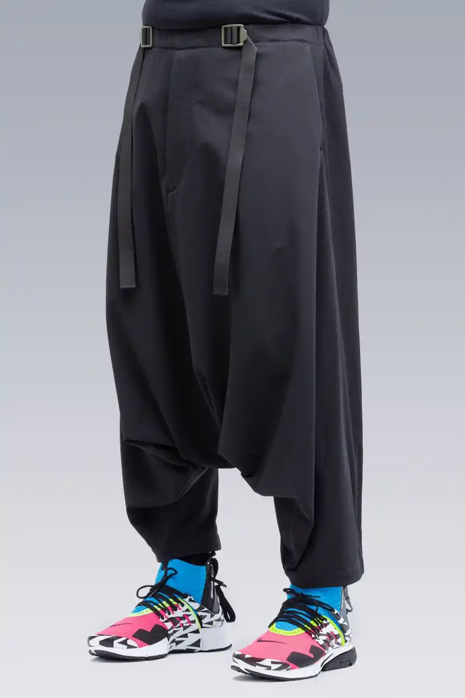 Acronym P25-DS P25 MEDIUM BLACK Size US 32 / EU 48 - 2 Thumbnail