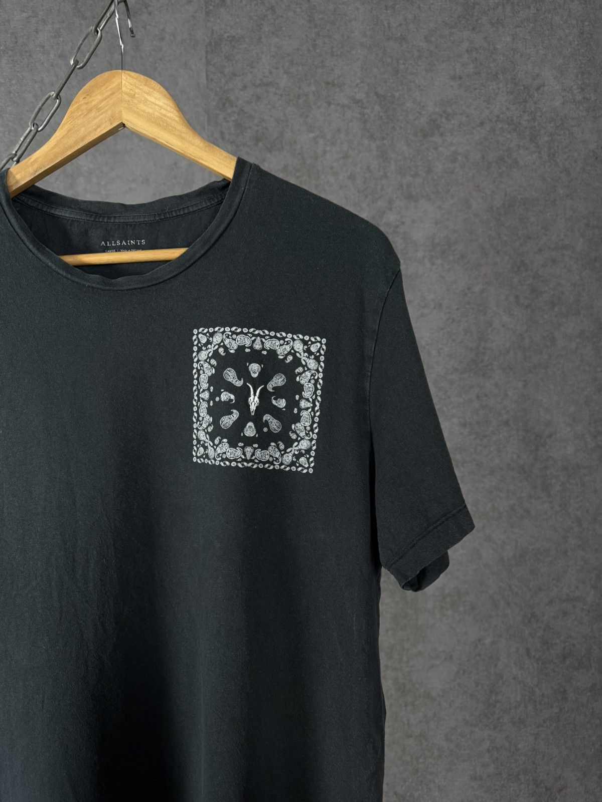 Allsaints Allsaints designer logo tee Size US L / EU 52-54 / 3 - 2 Thumbnail