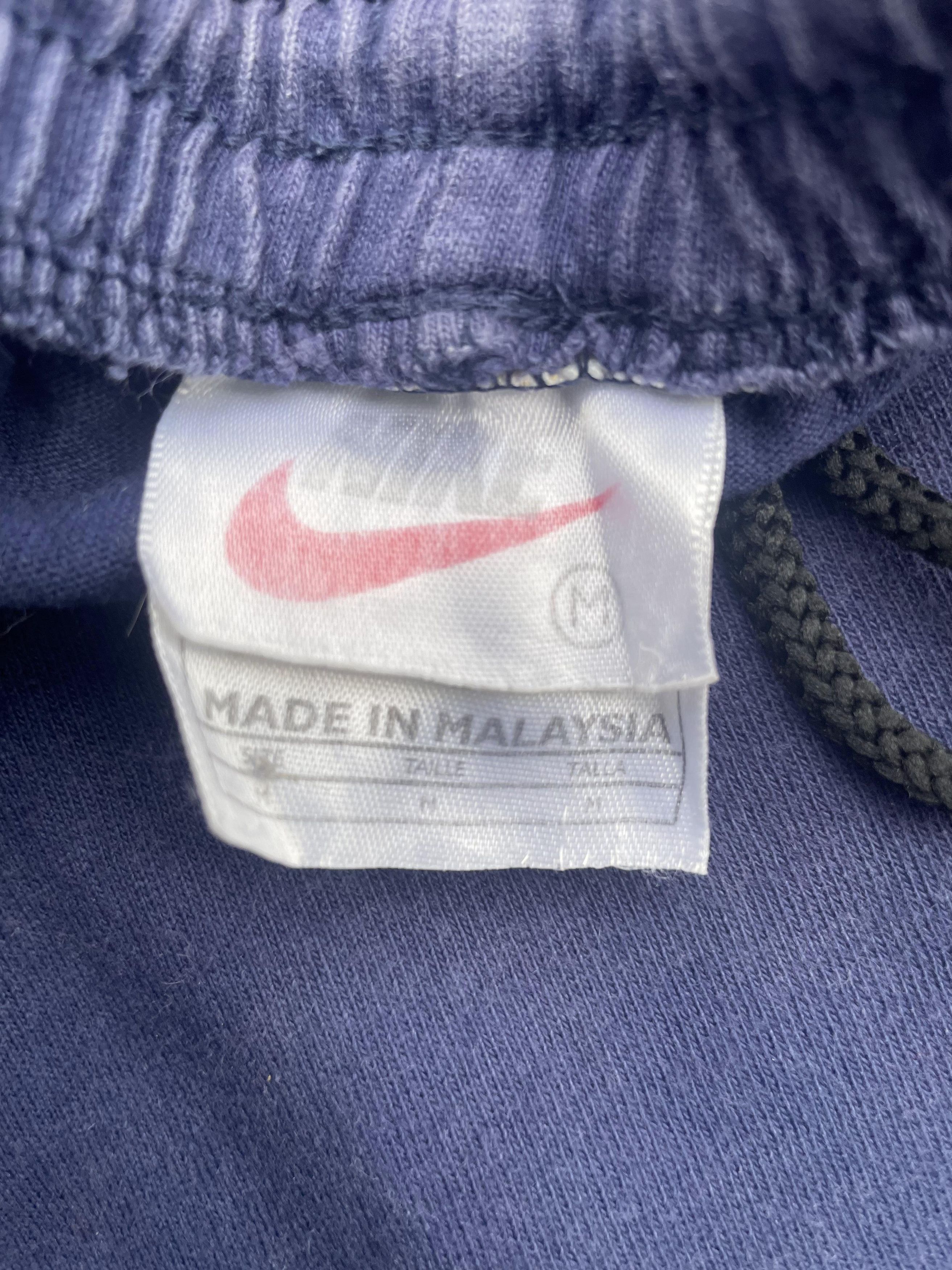 Nike × Vintage Vintage Nike Sun Faded Short Size US 34 / EU 50 - 9 Thumbnail