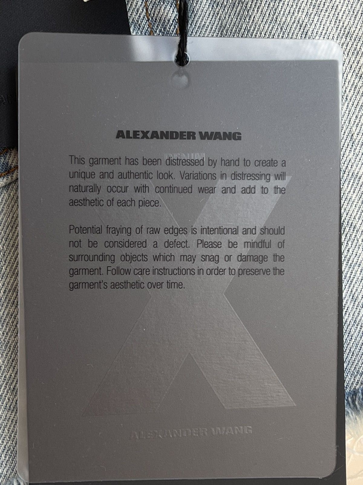 Alexander Wang Denim X Alexander Wang High Rise Fitted Bite Bleach Shorts Size 26" / US 2 / IT 38 - 11 Thumbnail