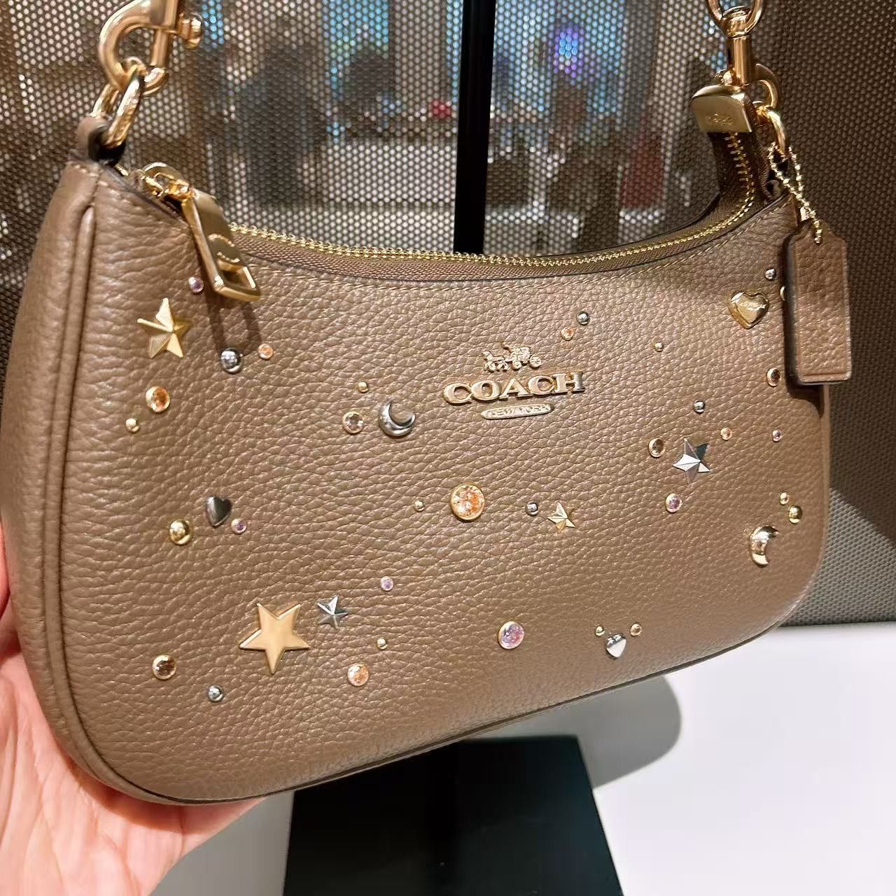 Coach Teri Shoulder Bag With Rivets CCZ99 Size ONE SIZE - 3 Thumbnail