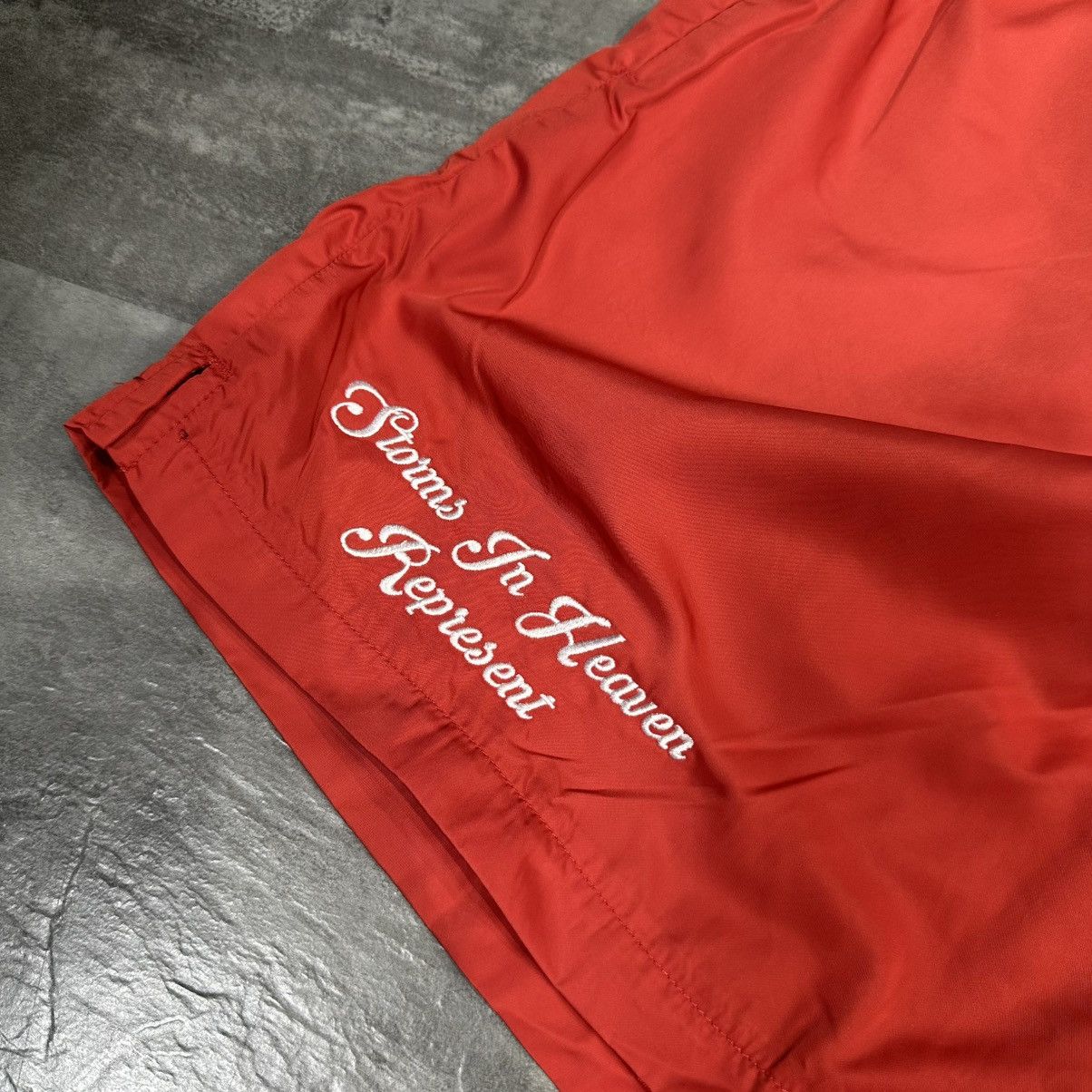 Represent Clo. Represent Storms In Heaven Shorts - Burnt Red XL Size US 34 / EU 50 - 3 Thumbnail