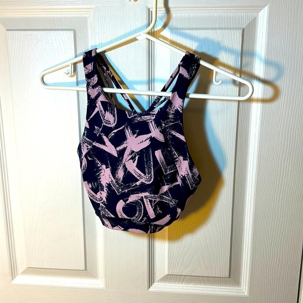 Lululemon Size 4 Lululemon free to be serene high neck bra Size ONE SIZE - 1 Thumbnail