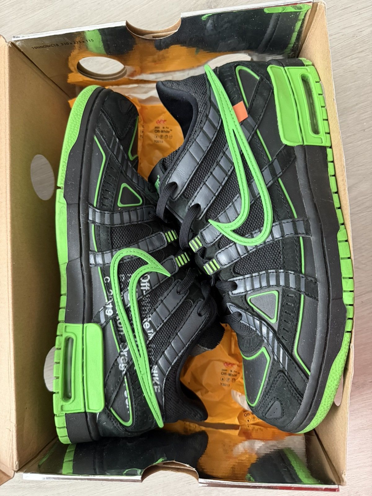 Nike × Off-White Nike Off-White x Air Rubber Dunk Green Strike Size US 11 / EU 44 - 1 Thumbnail