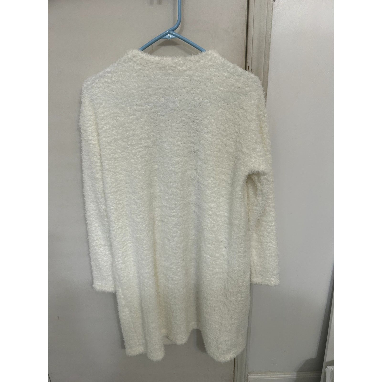 Nike Erin Andrew White Fuzzy Cardigan UGA Georgia Bulldogs size M Size M / US 6-8 / IT 42-44 - 4 Thumbnail