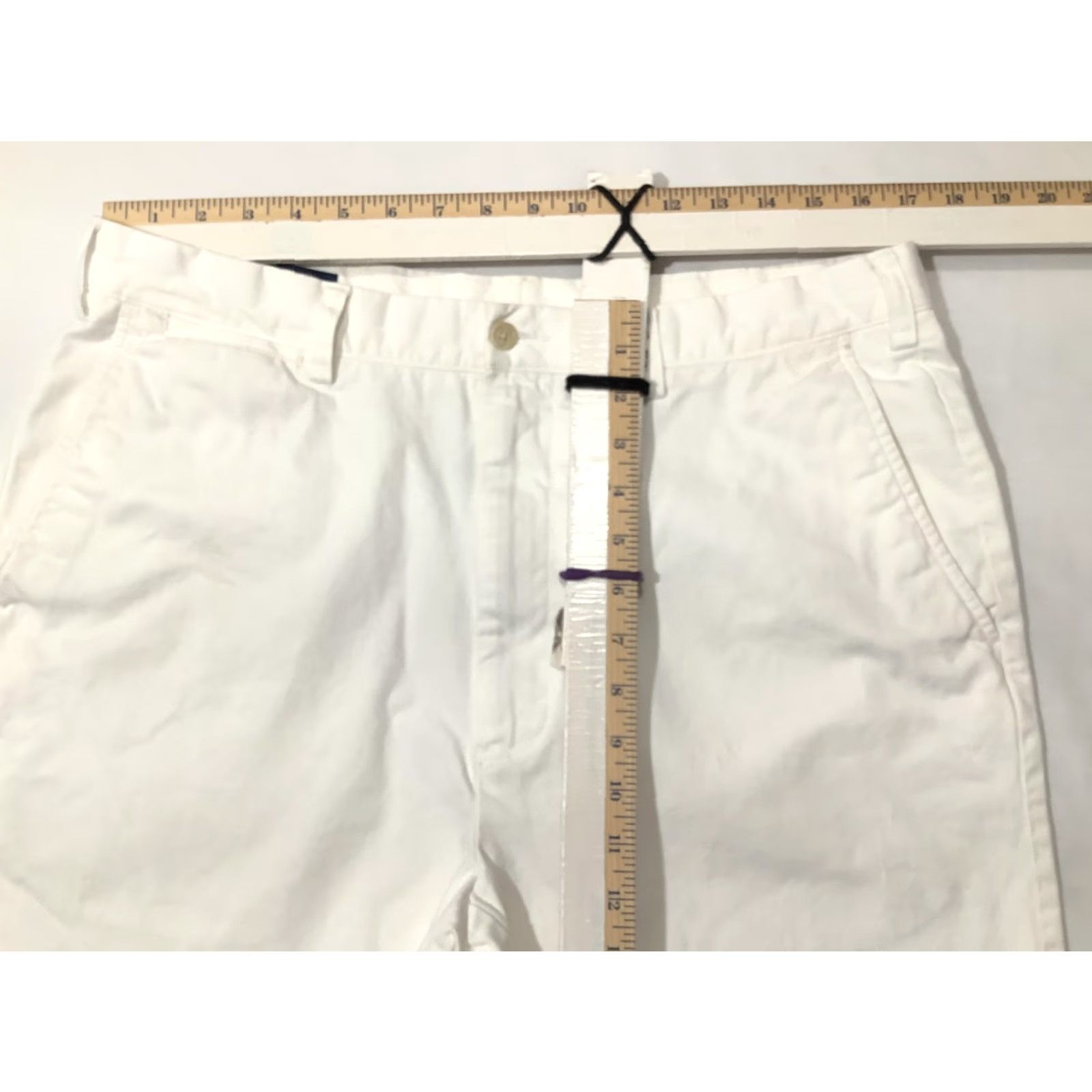 Polo Ralph Lauren Polo Ralph Lauren Shorts Mens 36 White Classic Chino Bermuda Flat Front Casual Summer Golf Resort Short Size US M / EU 48-50 / 2 - 7 Thumbnail