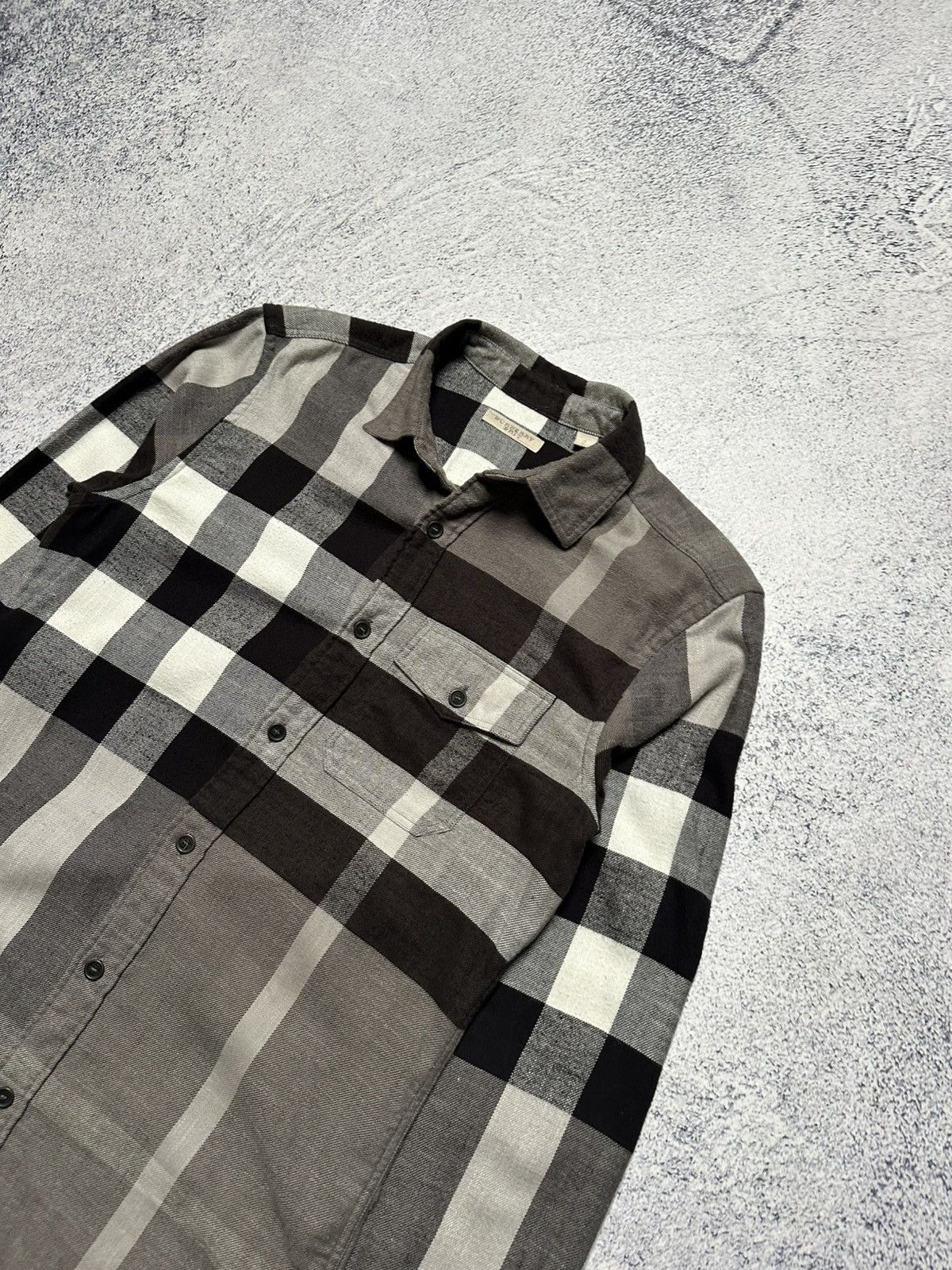 Burberry Burberry Brit Gray Shirt Nova Check Long Sleeve Tartan Shirt Size US S / EU 44-46 / 1 - 7 Thumbnail